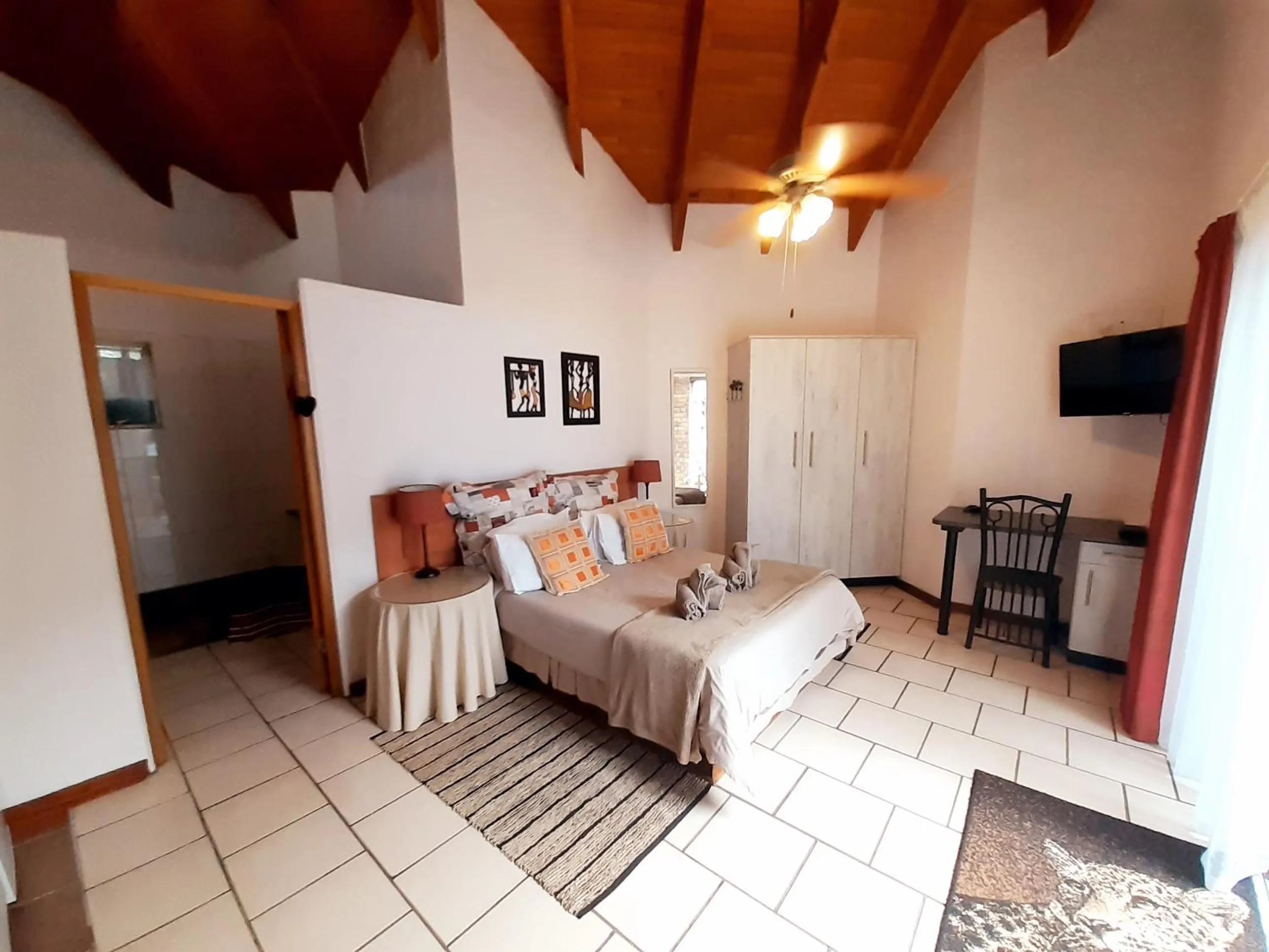 Property building, Bed in Tatenda Guest House