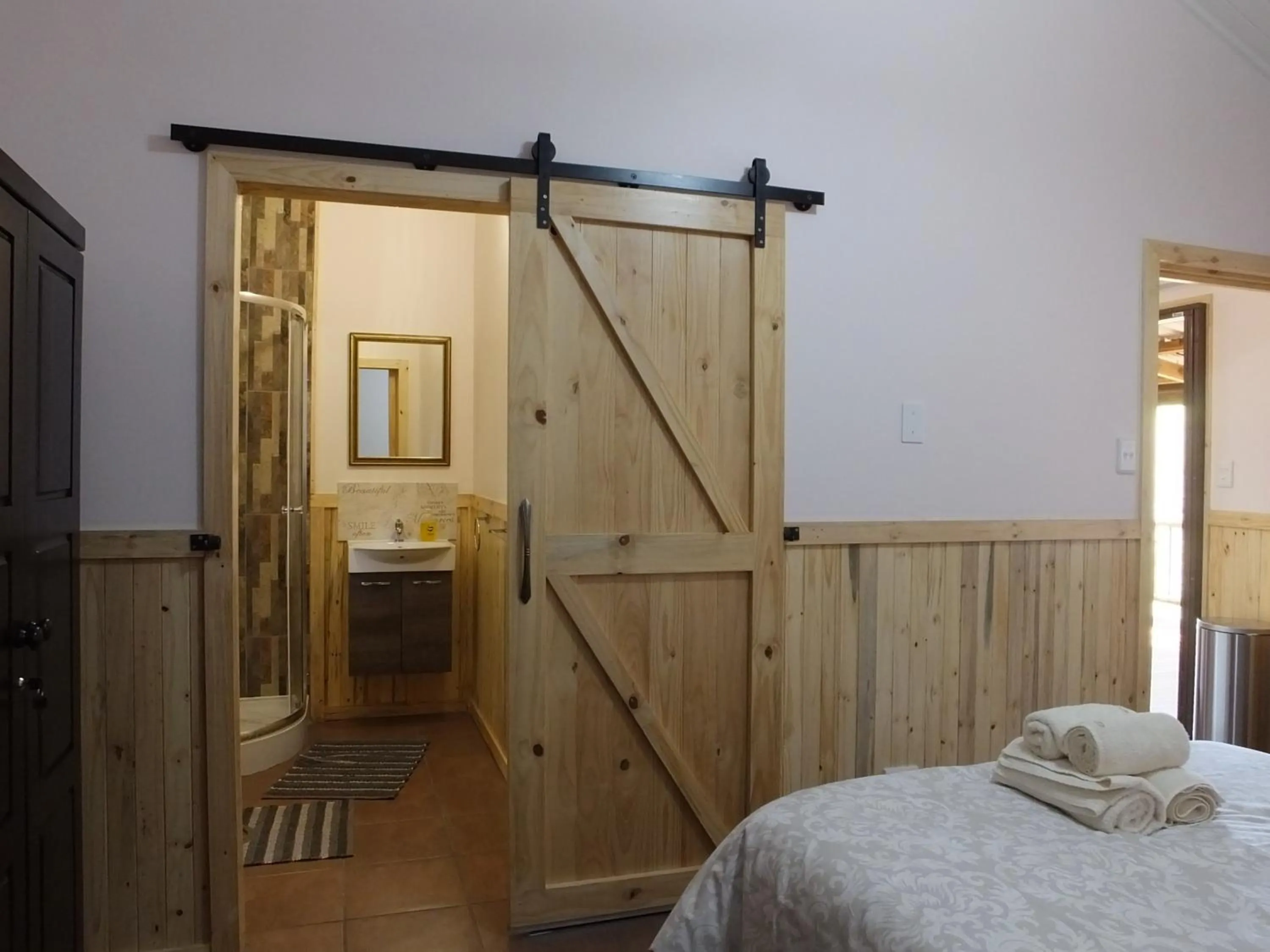 Bathroom, Bed in Tatenda Guest House