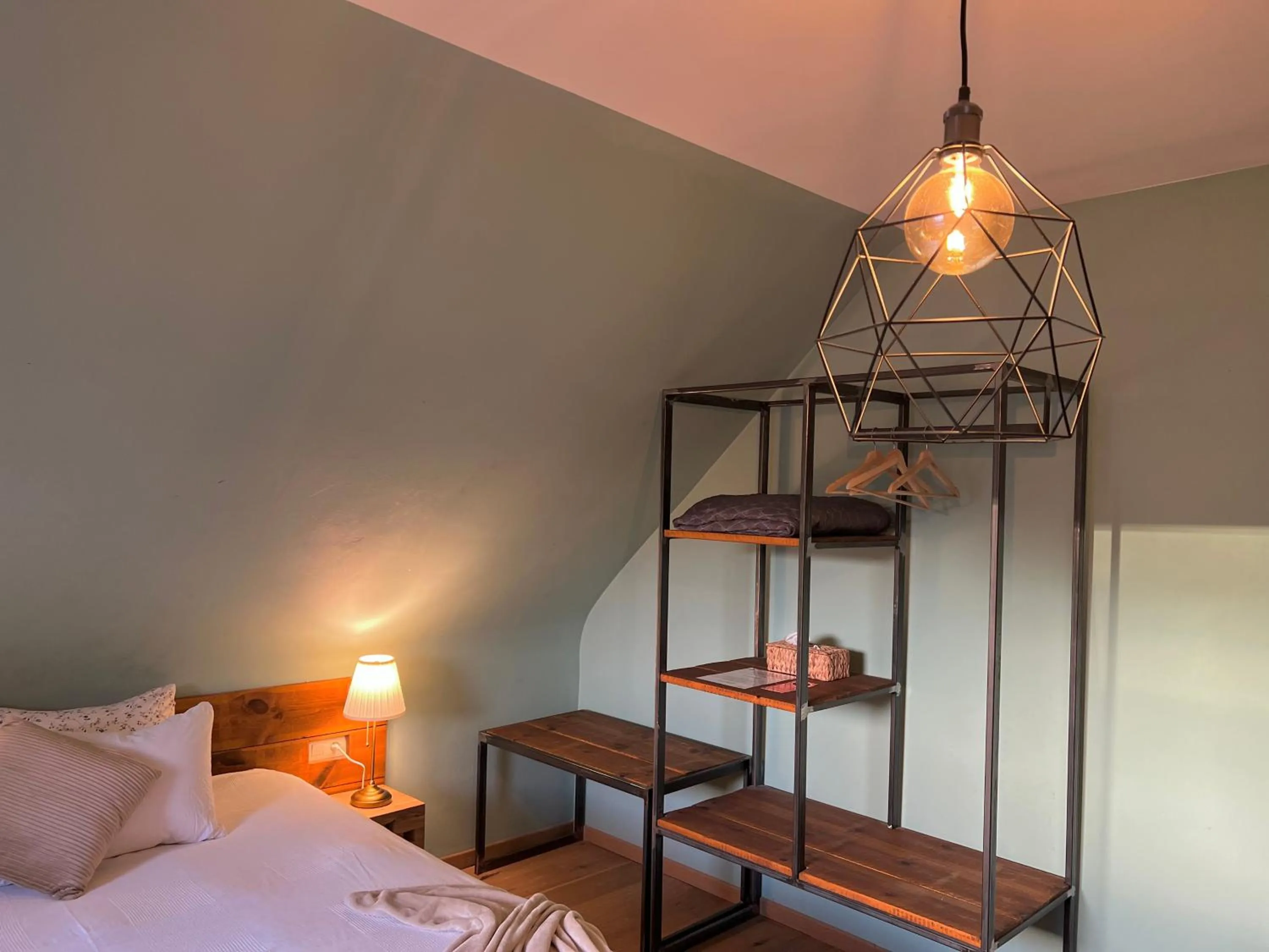 Bed in Mes Caprices B&B Villa Mosan Bord de Meuse