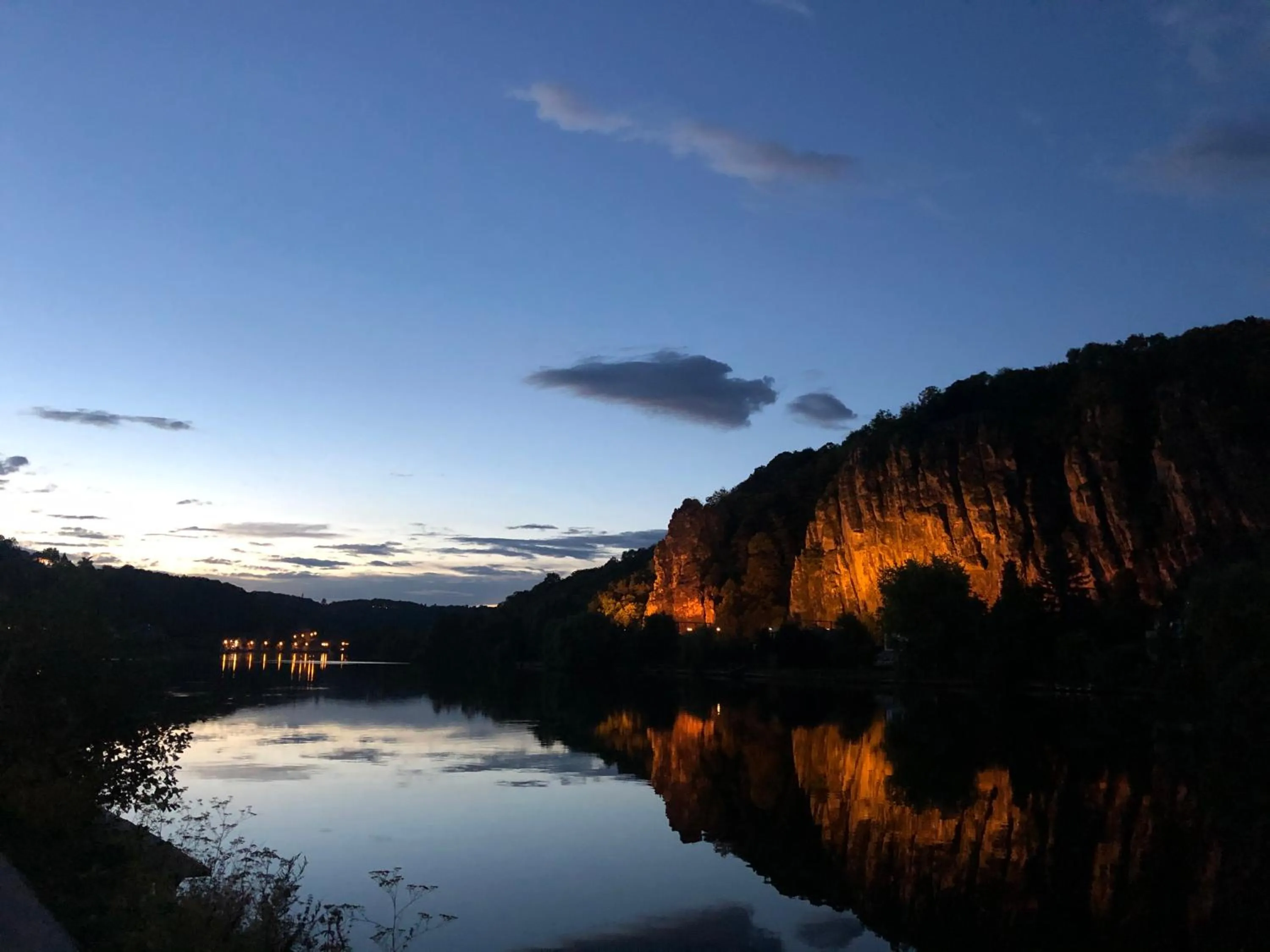 Natural landscape in Mes Caprices B&B Villa Mosan Bord de Meuse