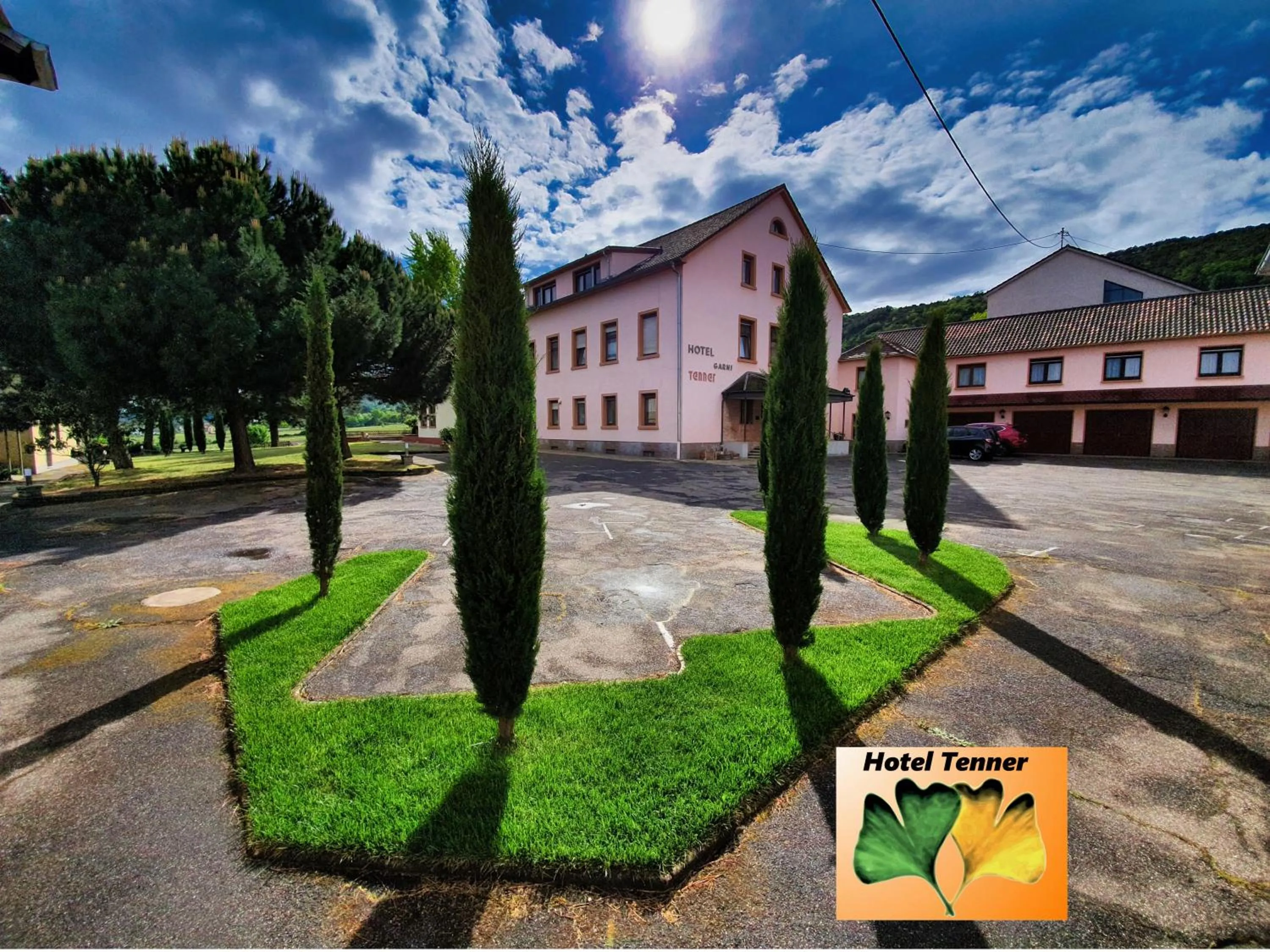 Property building in Hotel Tenner