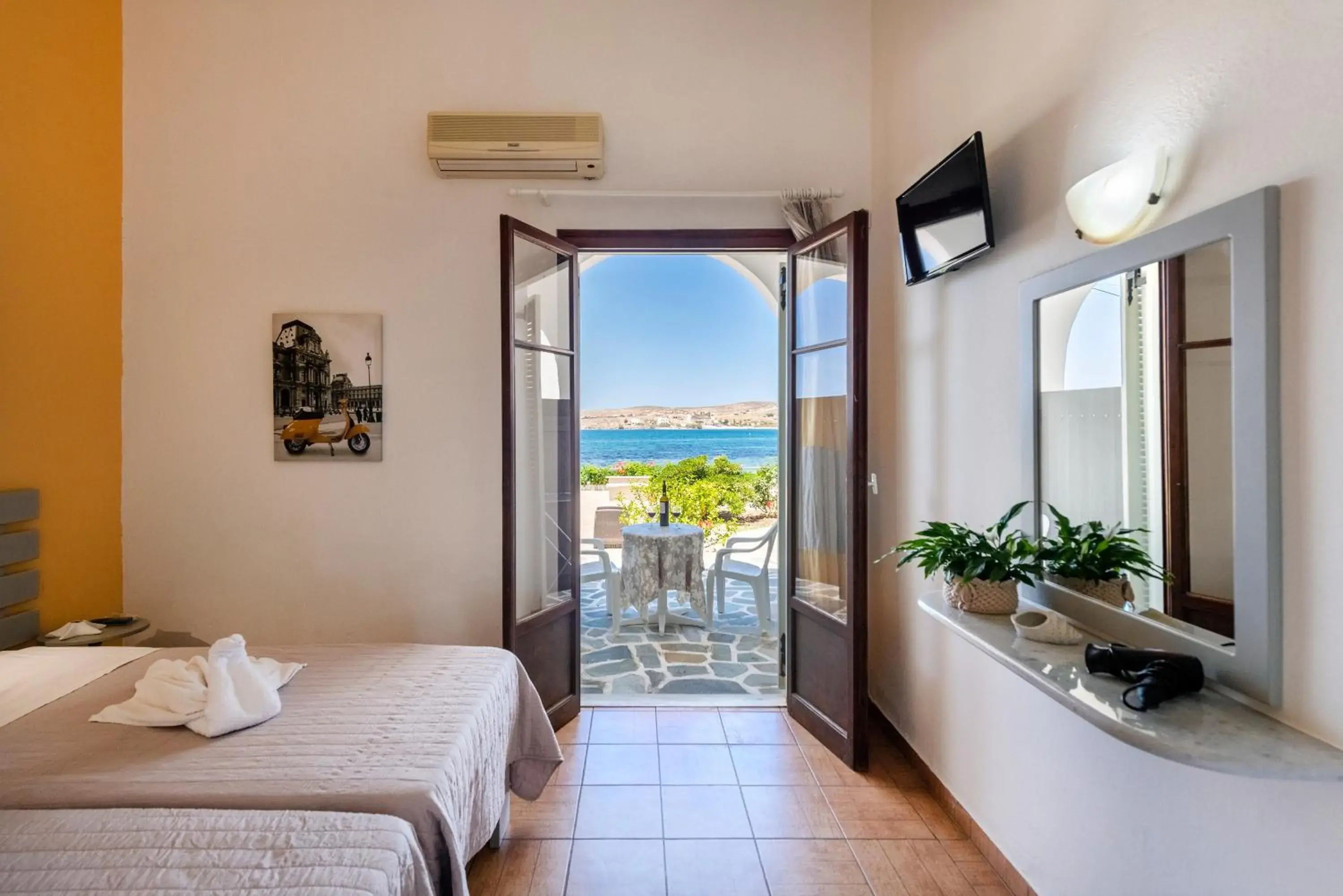 Twin Room with Sea View - Ground Floor in Stella Hotel Twin Room with Sea View - Ground Floor in Stella Hotel