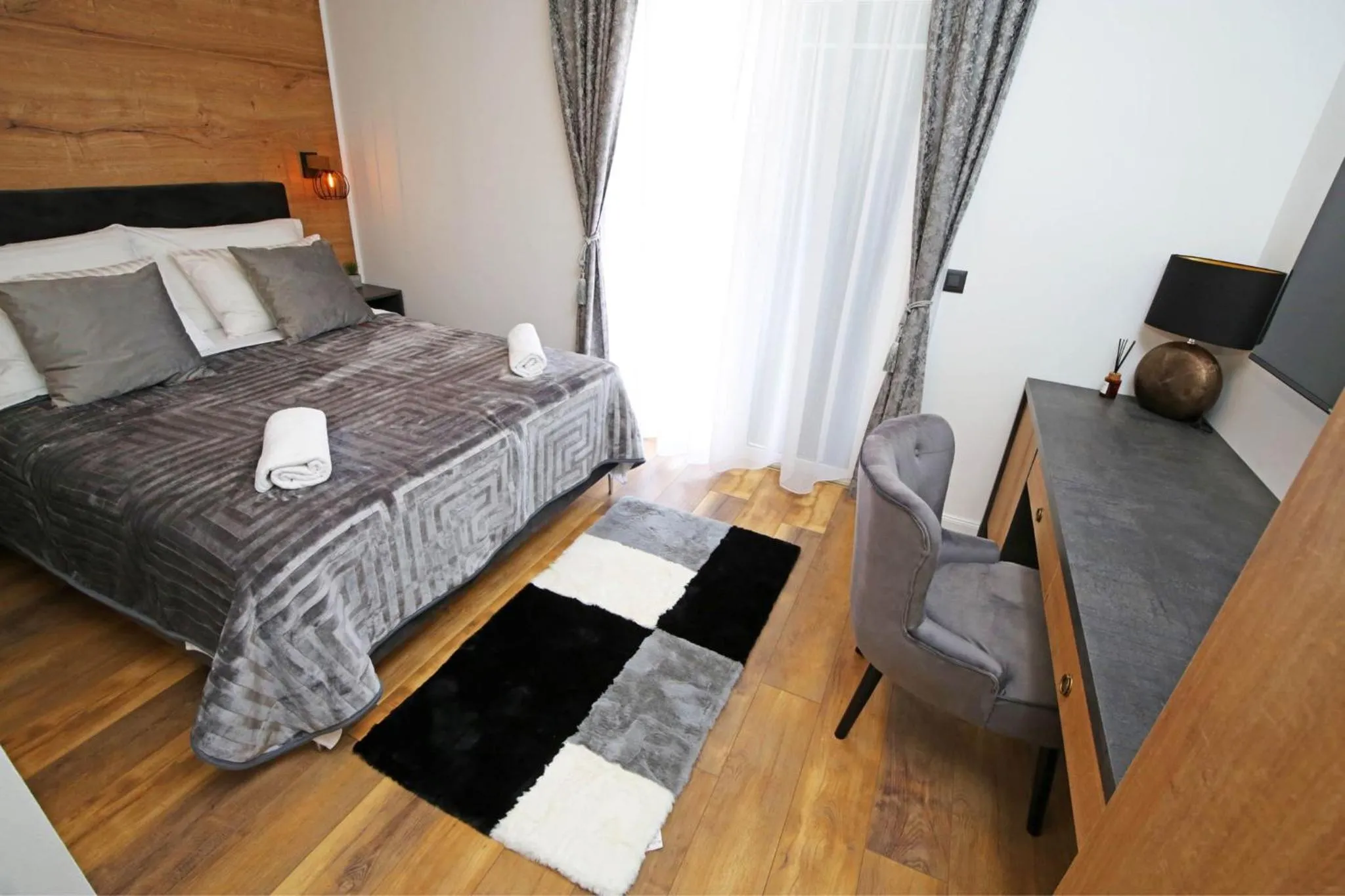 Bed in Apartmani Krka Rooms