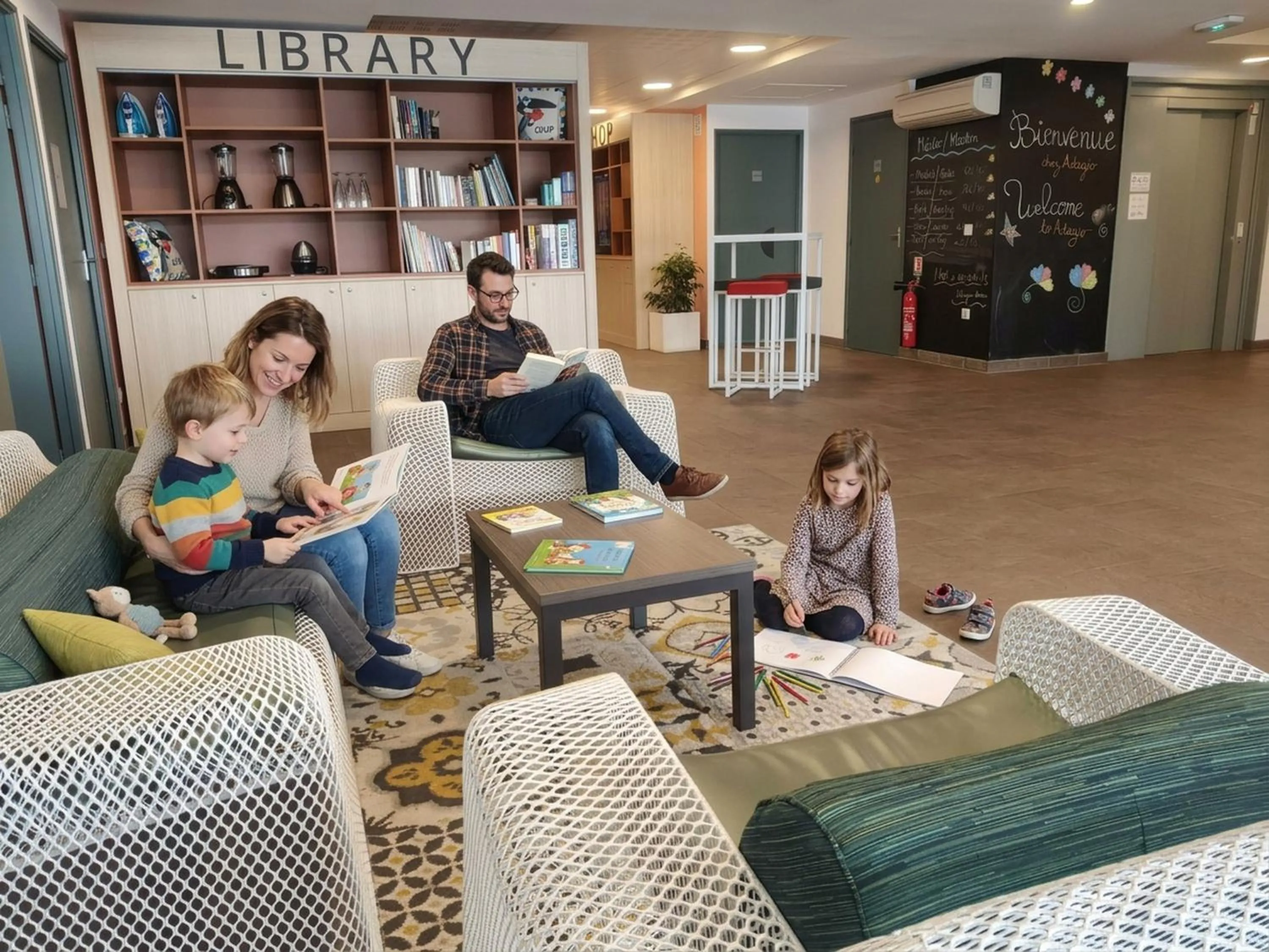 Property building in Aparthotel Adagio Access Poitiers