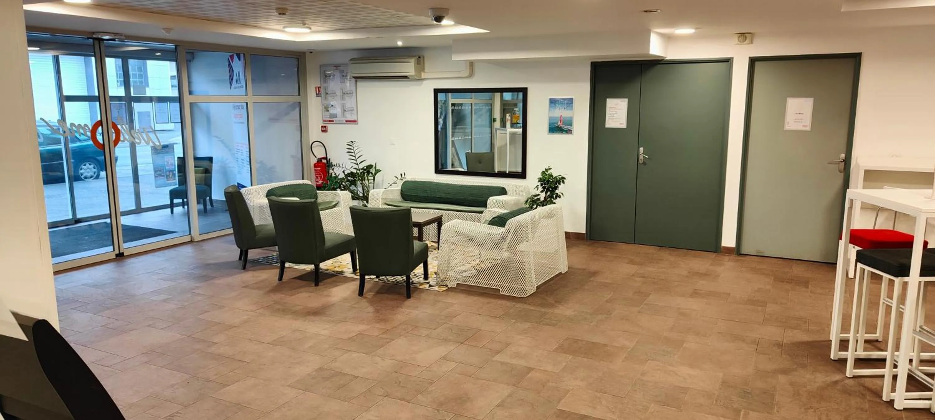 Living room in Aparthotel Adagio Access Poitiers