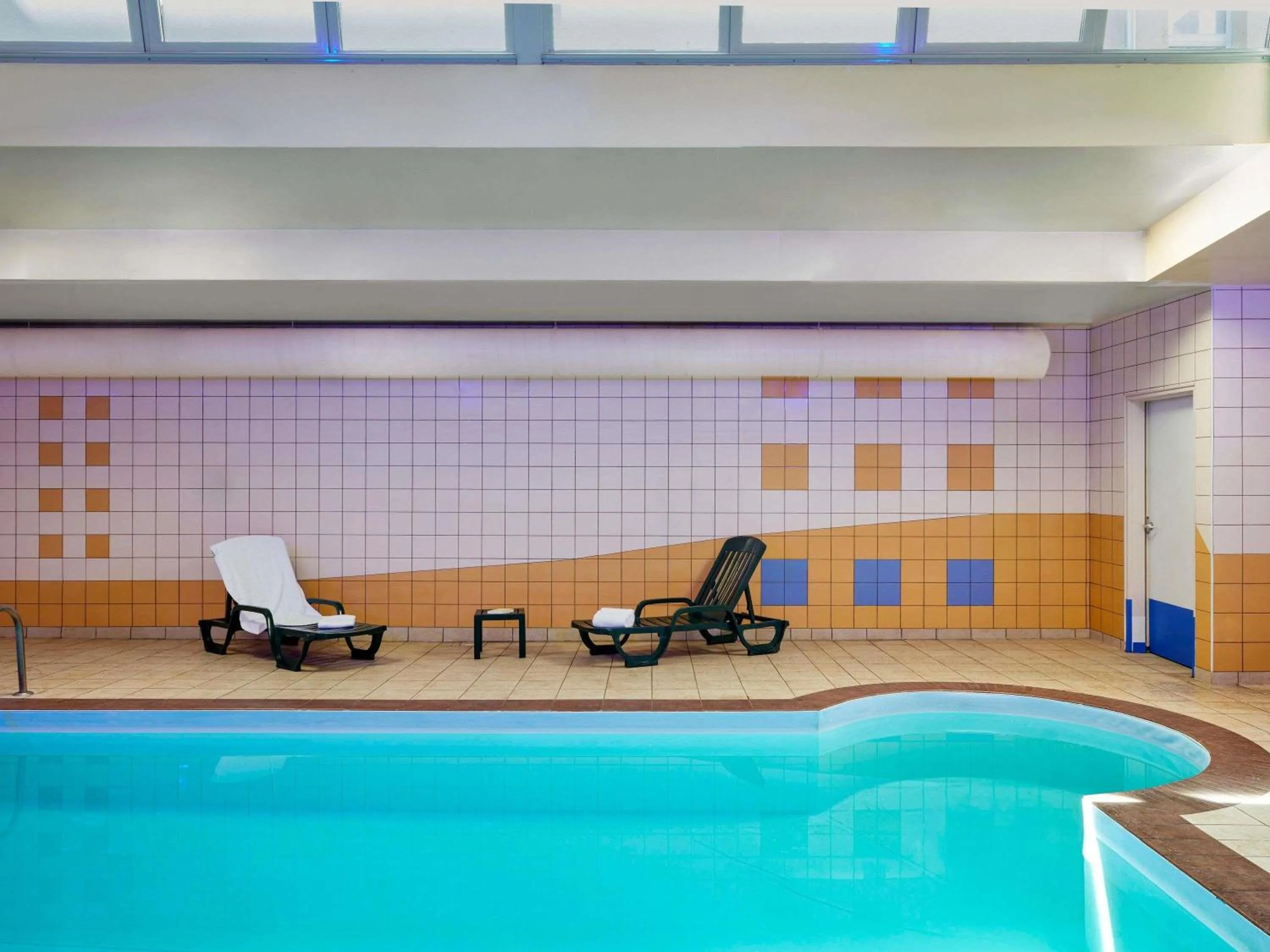 Property building in Aparthotel Adagio Access Poitiers