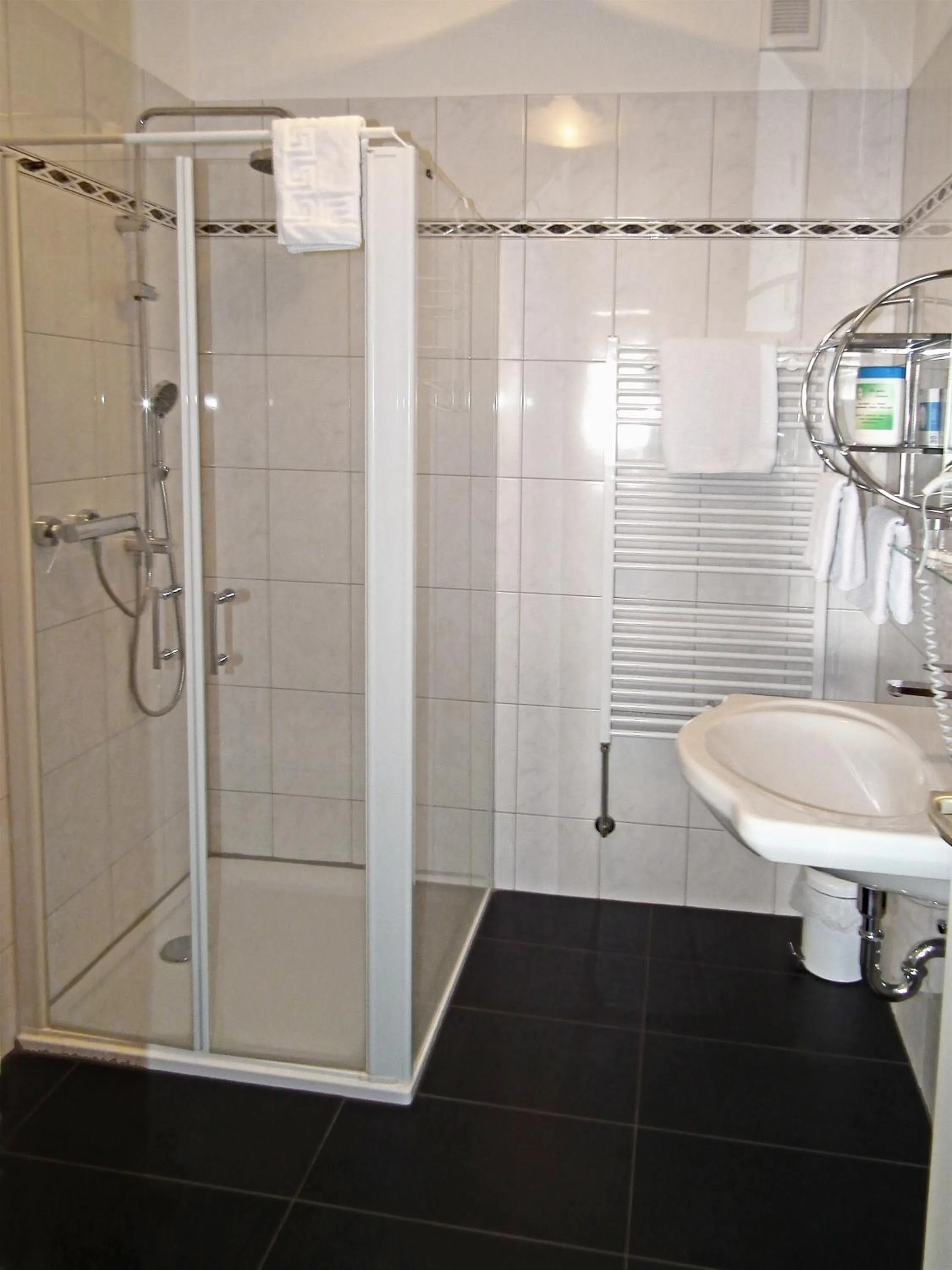 Bathroom in Hotel Stadt Coblenz