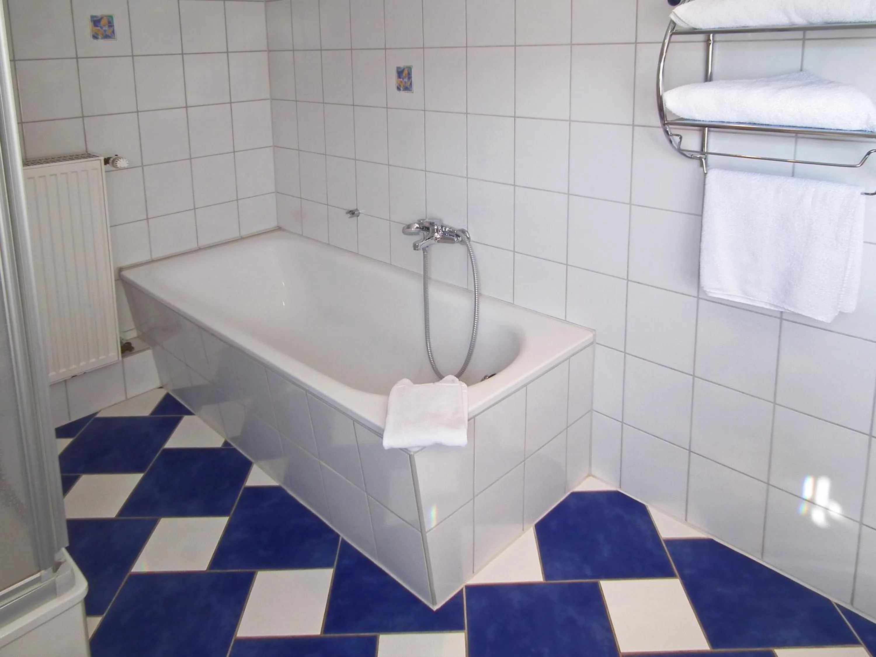 Hot Tub in Hotel Stadt Coblenz