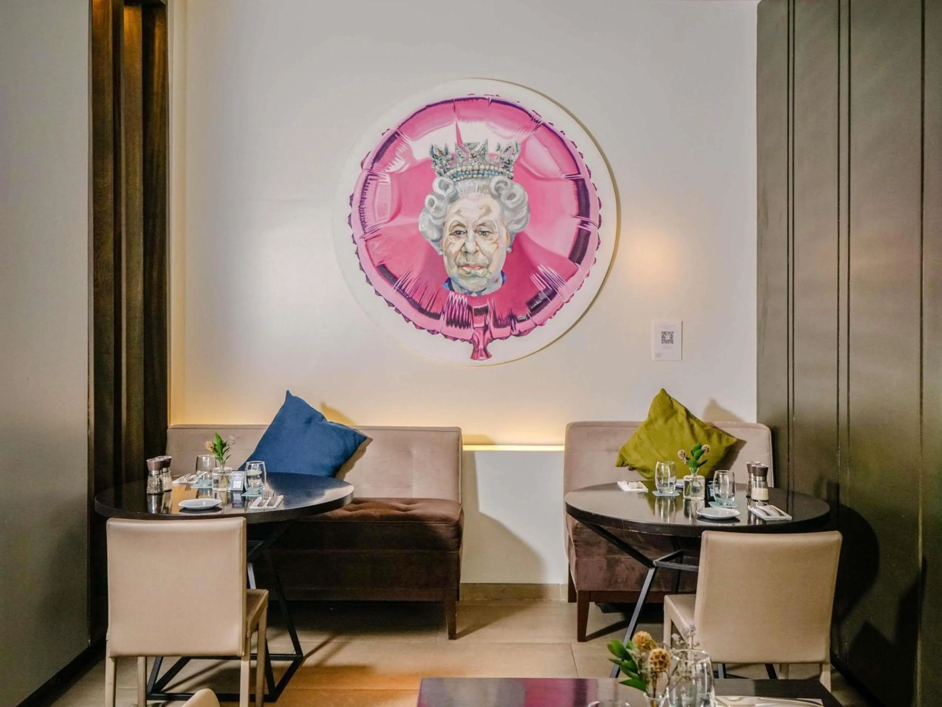 Restaurant/places to eat in Novotel Lima San Isidro