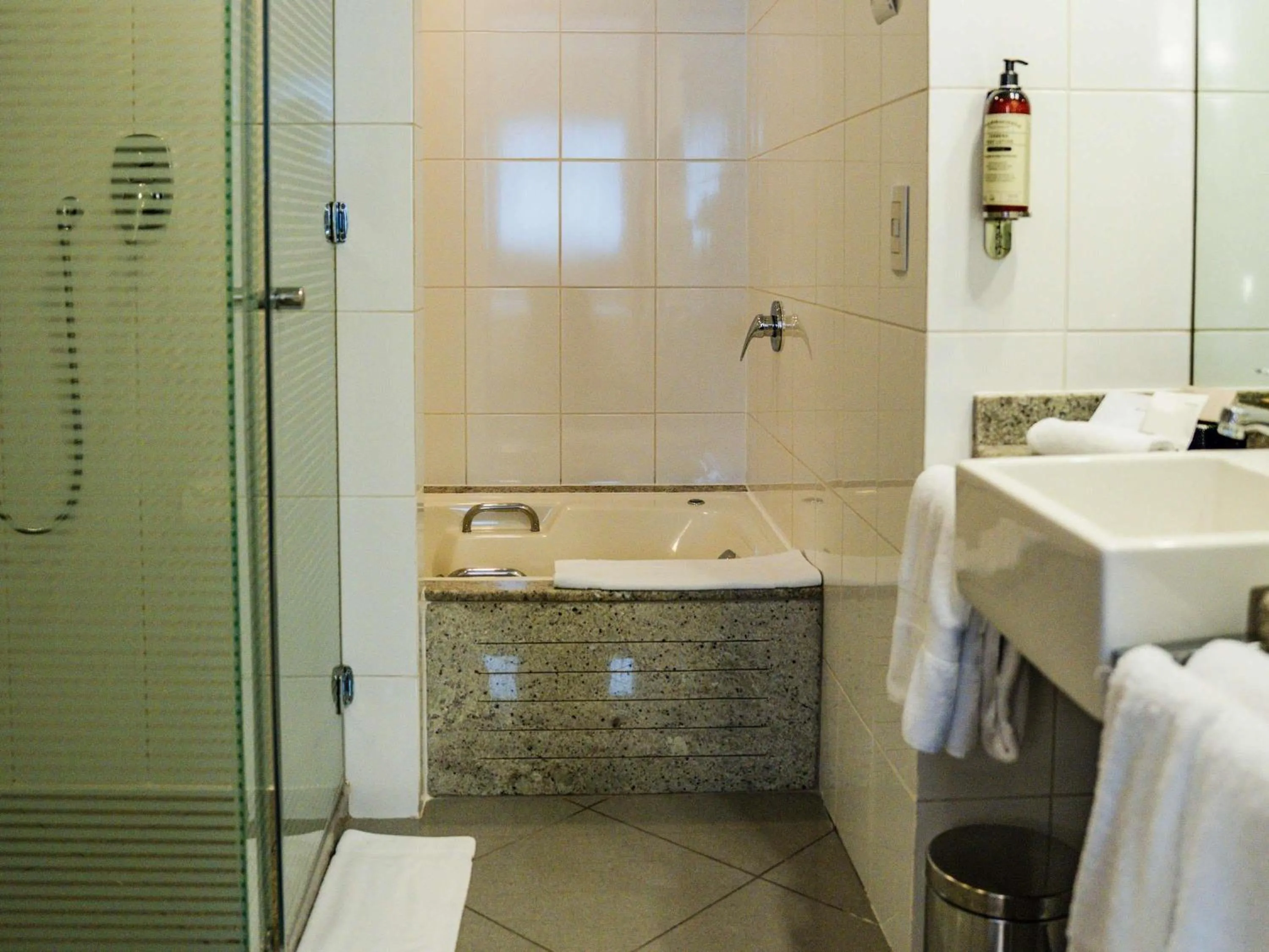 Bedroom in Novotel Lima San Isidro