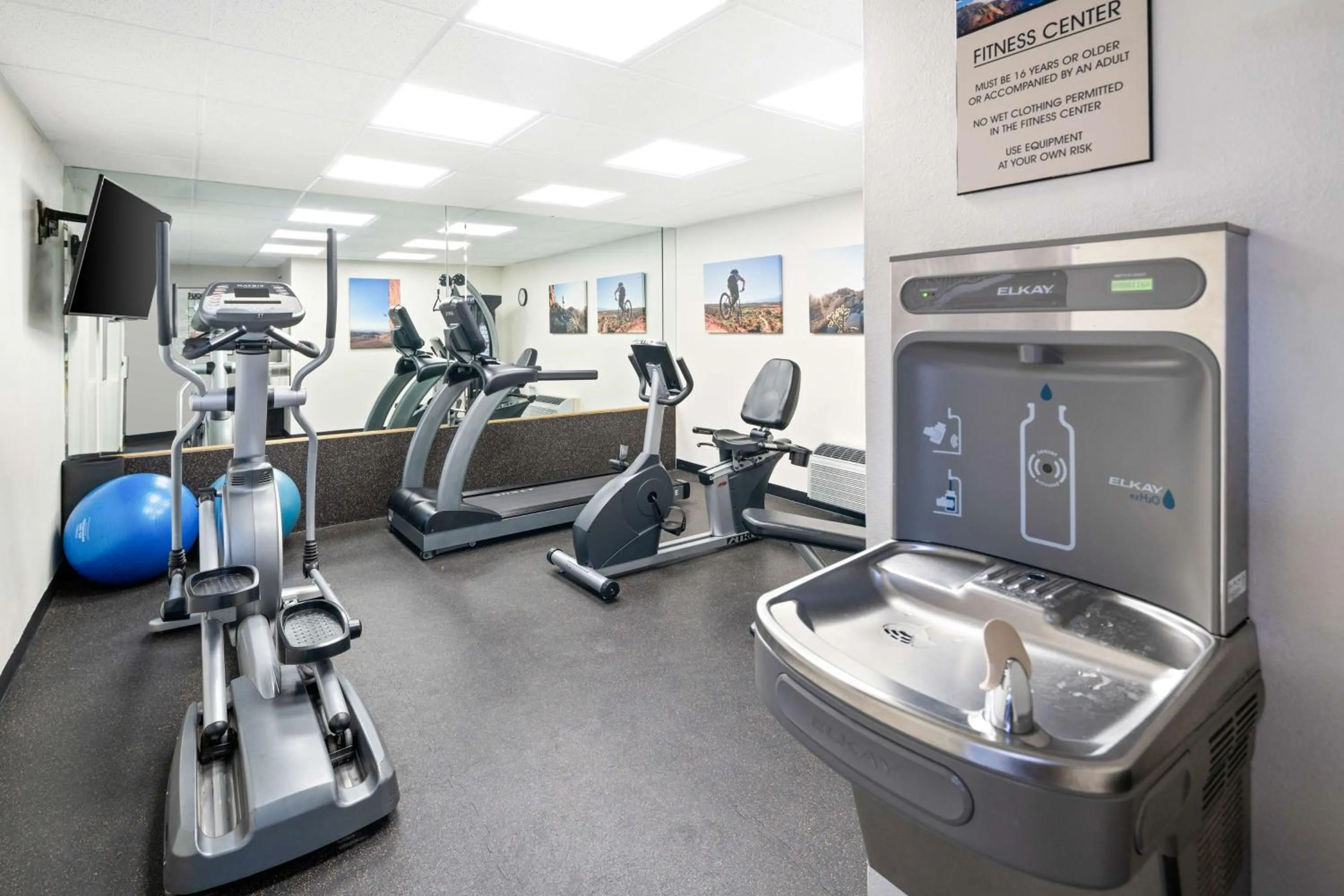 Fitness centre/facilities in Best Western Coral Hills