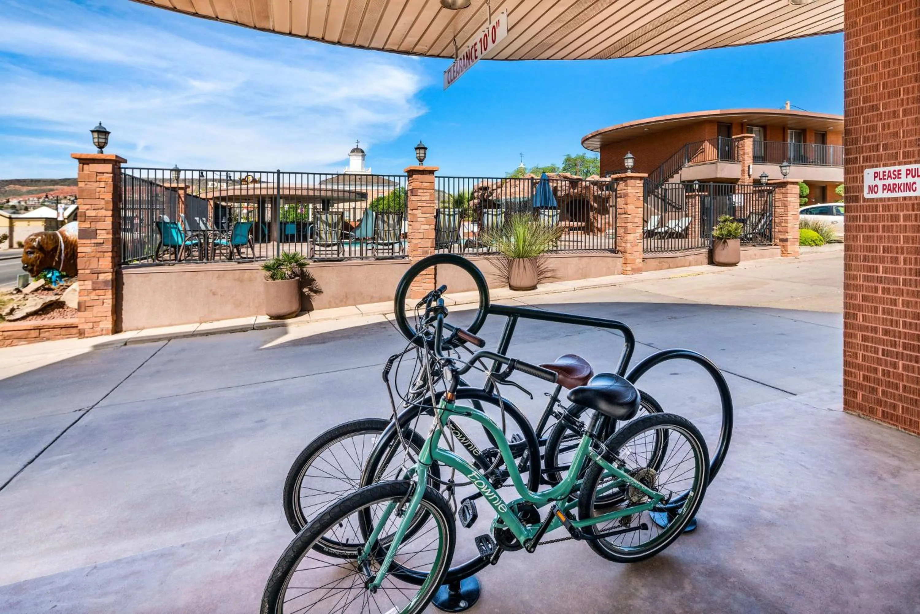 Sports in Best Western Coral Hills