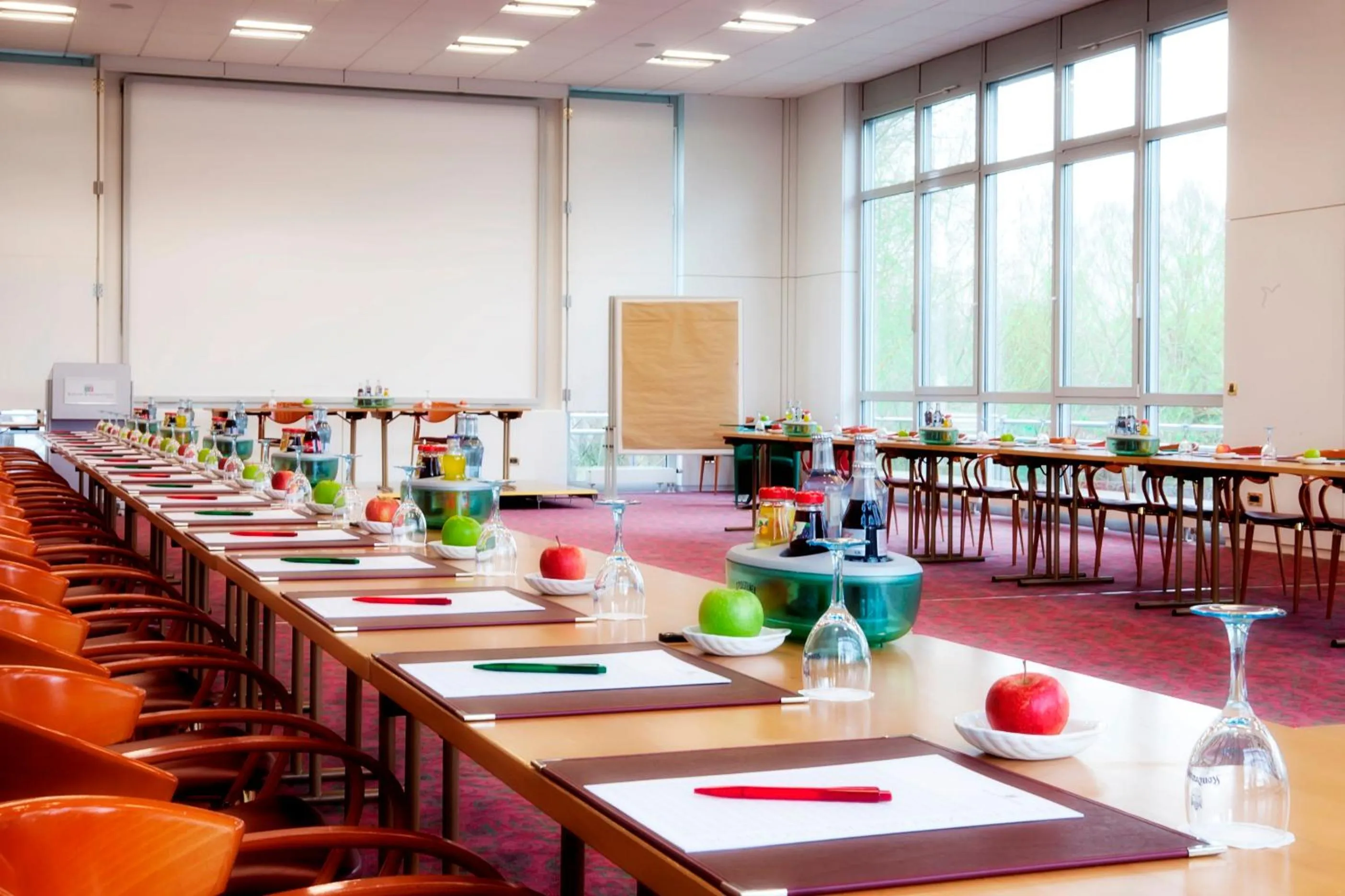 Restaurant/places to eat in Hotel Schloss Schwarzenfeld