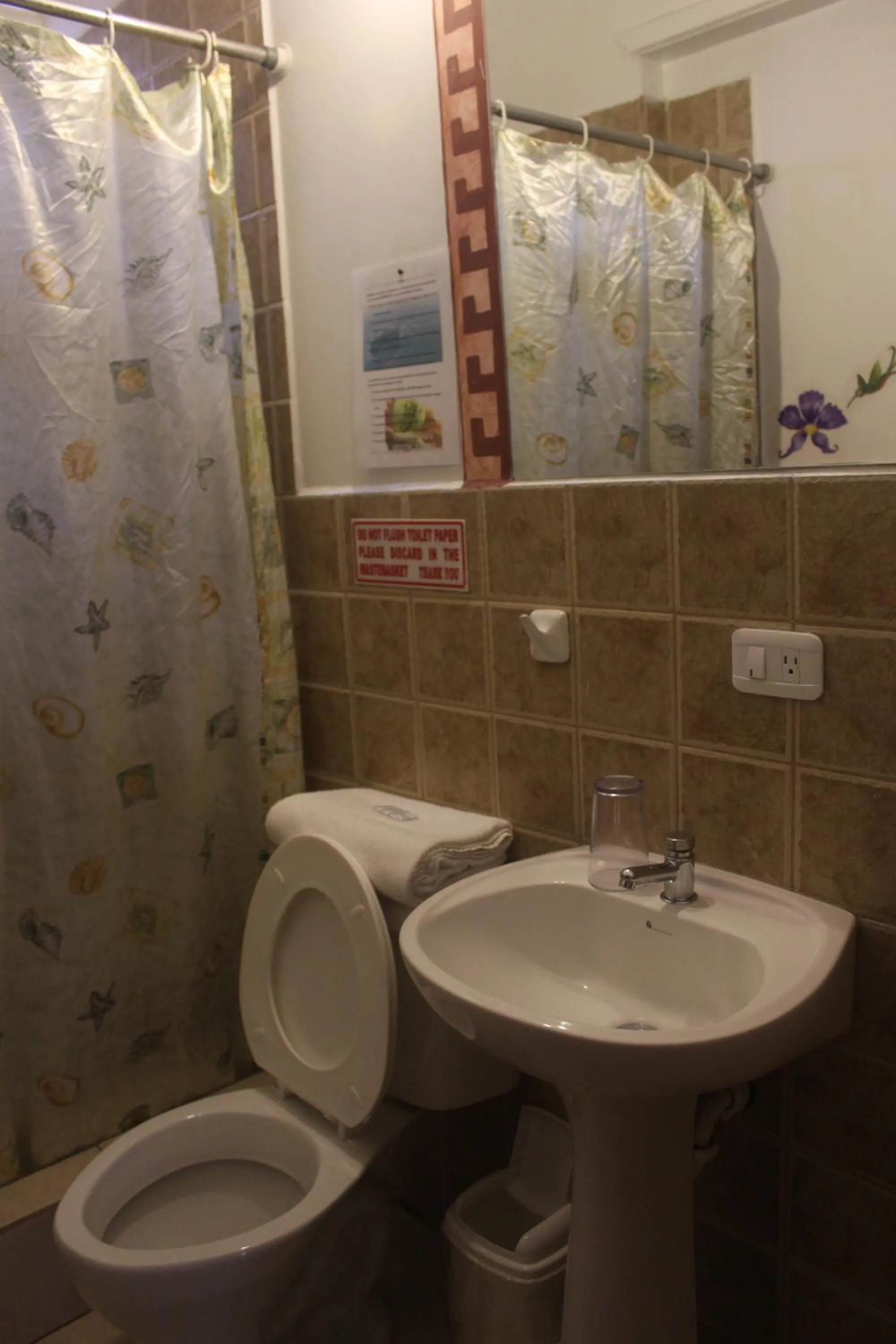 Bathroom in Hotel Andino