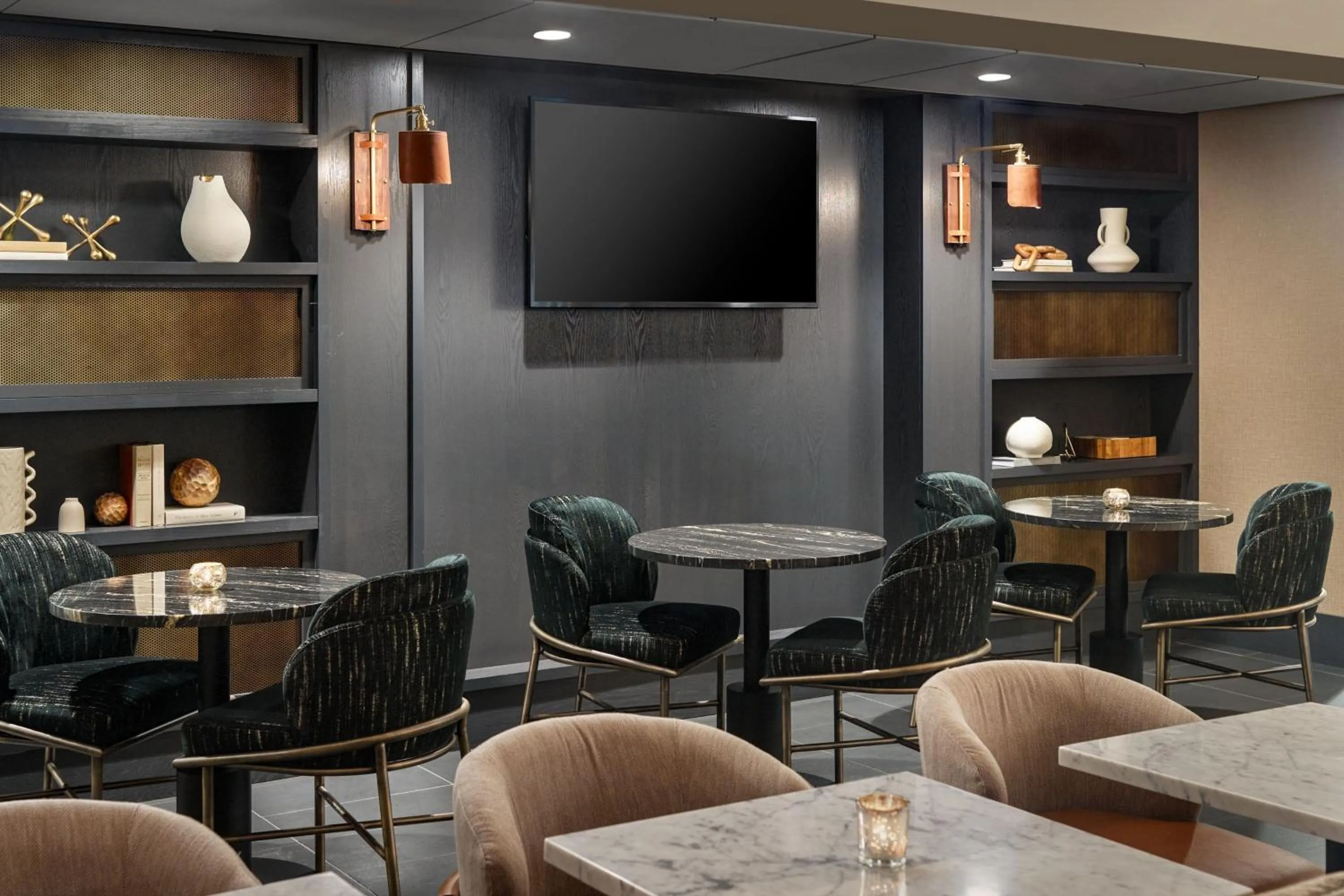 Lounge or bar in Chattanooga Marriott Downtown