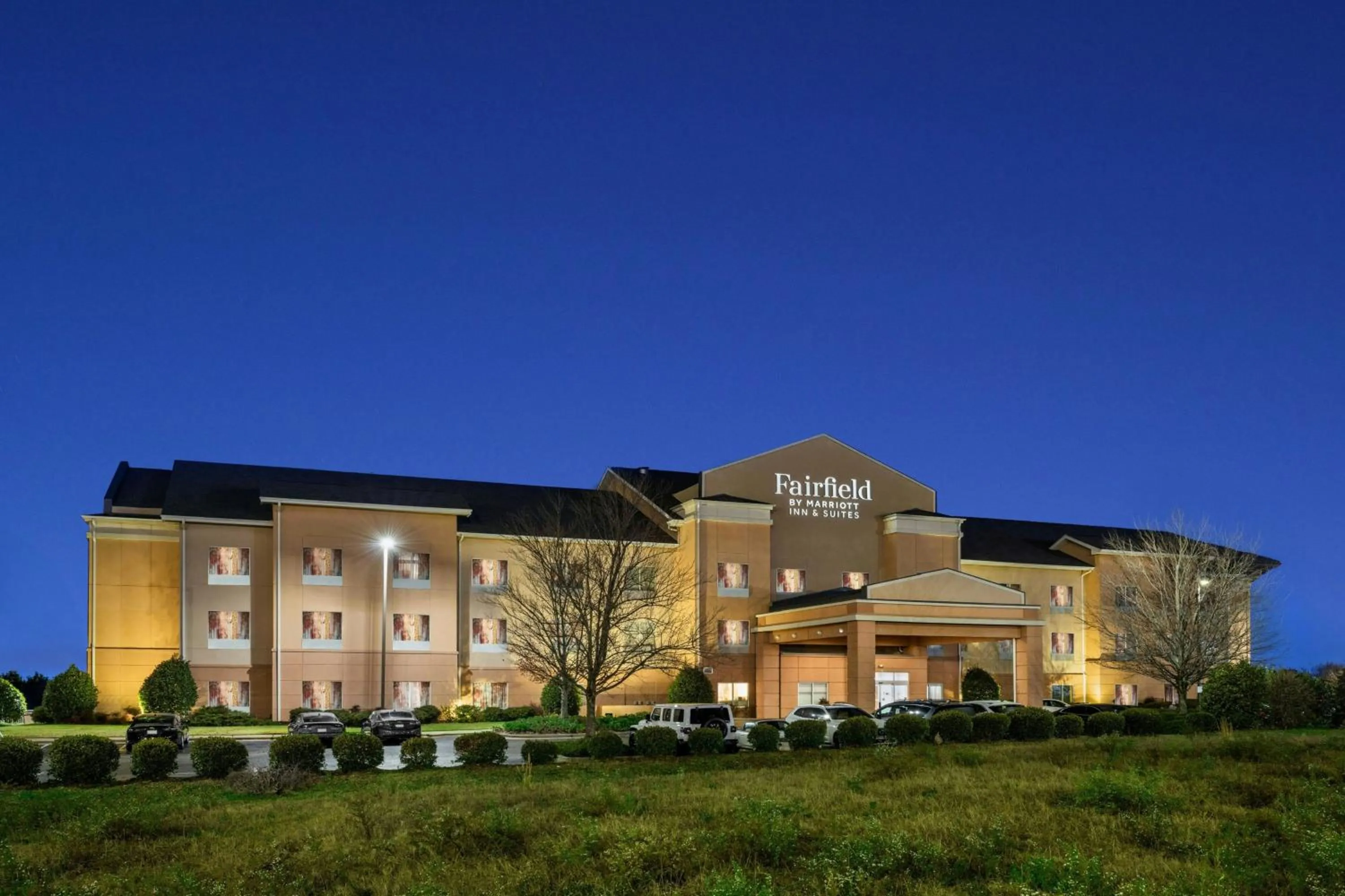 Property building in Fairfield Inn and Suites by Marriott Birmingham Fultondale / I-65