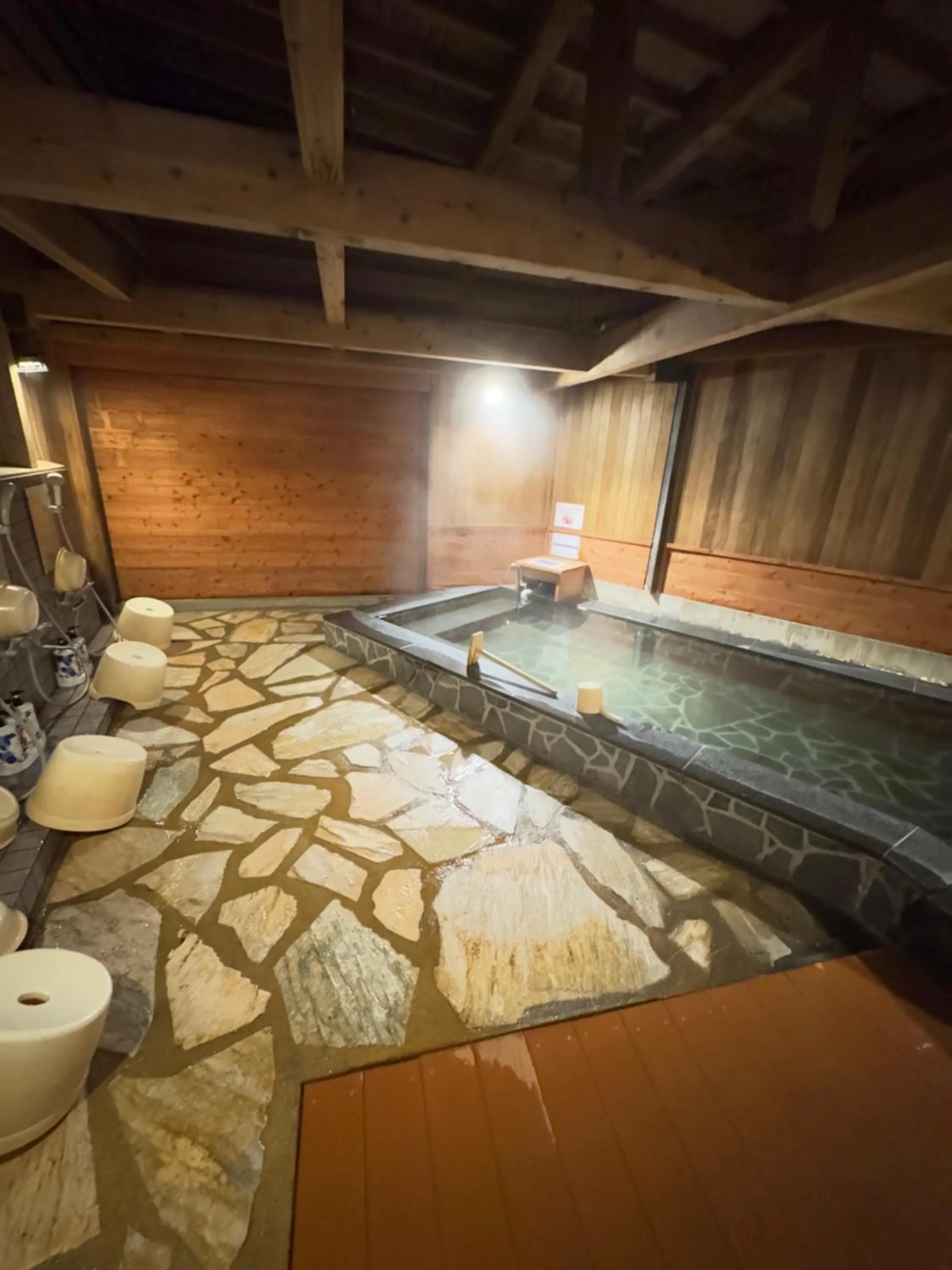 Hot Spring Bath in ETAVIA Yufuin Kinrinko