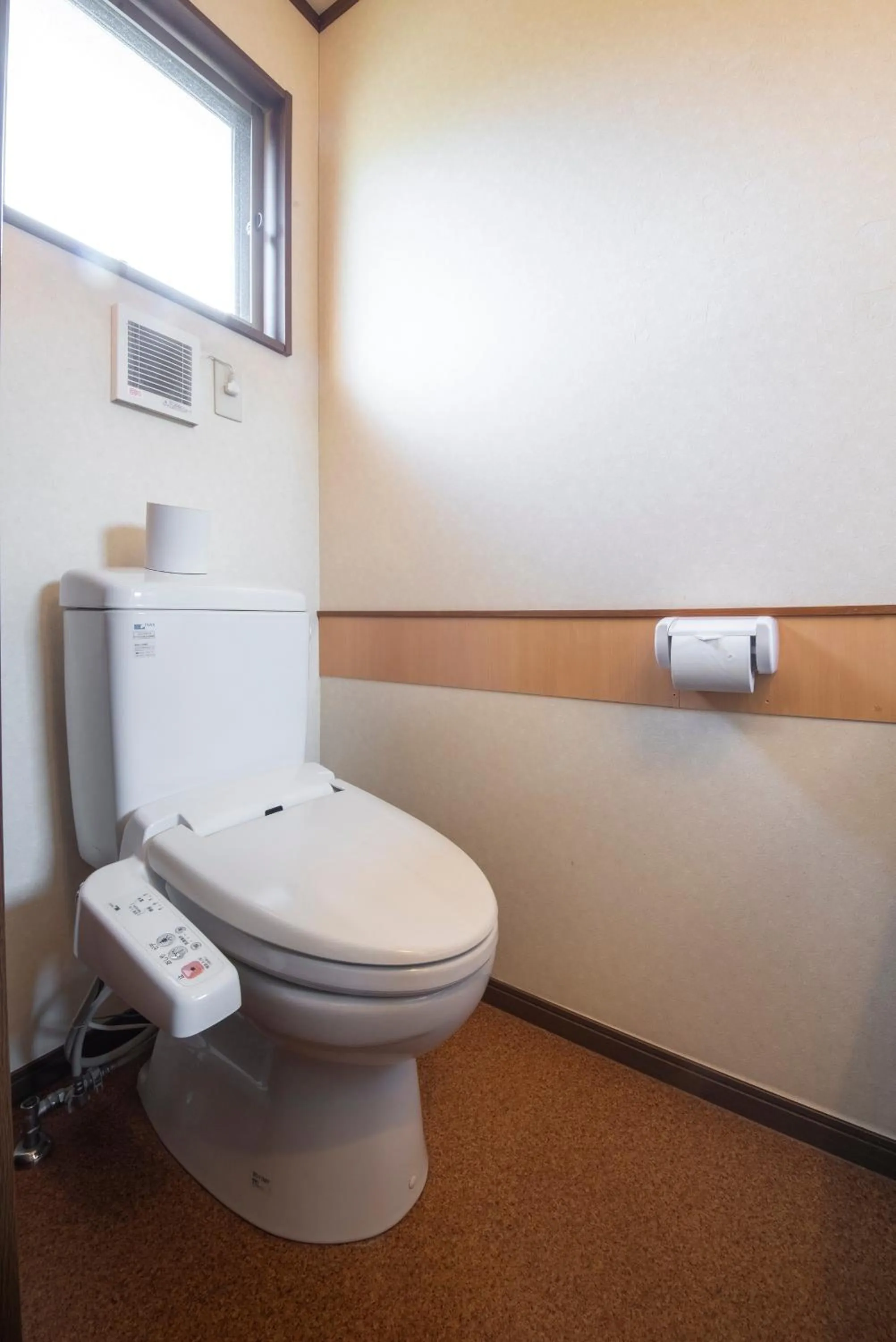 Toilet in ETAVIA Yufuin Kinrinko