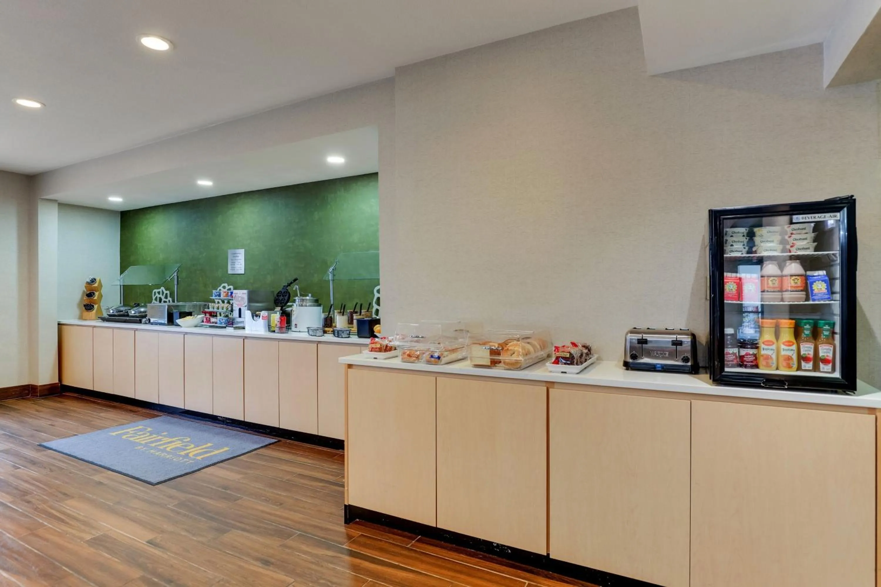 Breakfast in Las Colinas Inn Irving, SureStay Collection by Best Western