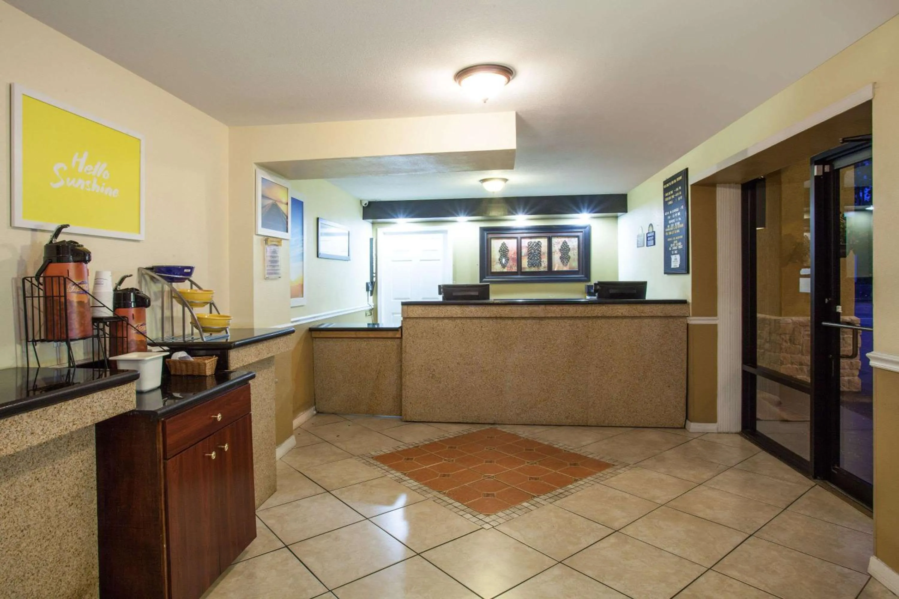 Lobby or reception in Days Inn by Wyndham Daytona Beach Speedway
