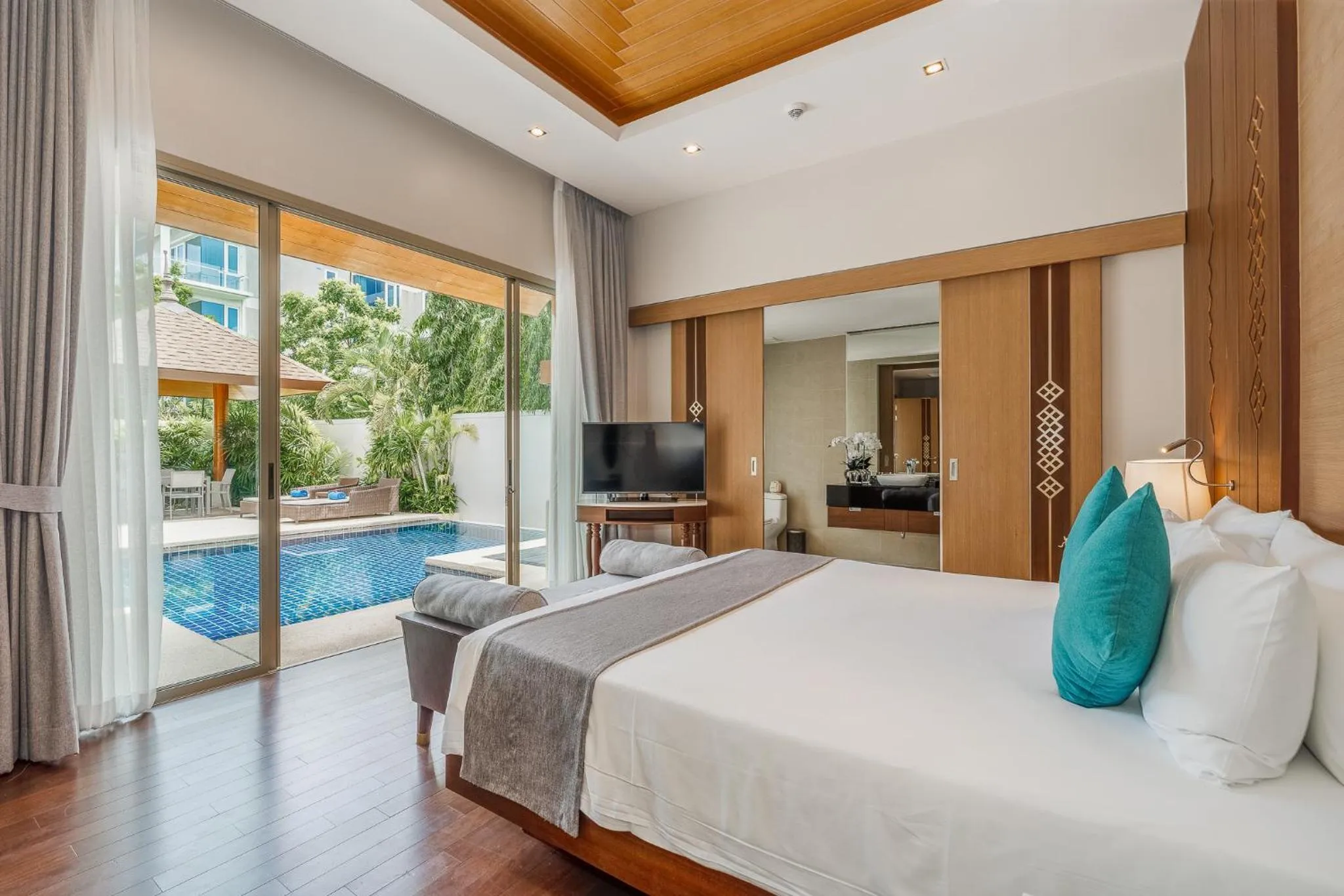 Bedroom, Bed in Splash Beach Resort Phuket Family-Friendly Water Park Resort Near Phuket Airport