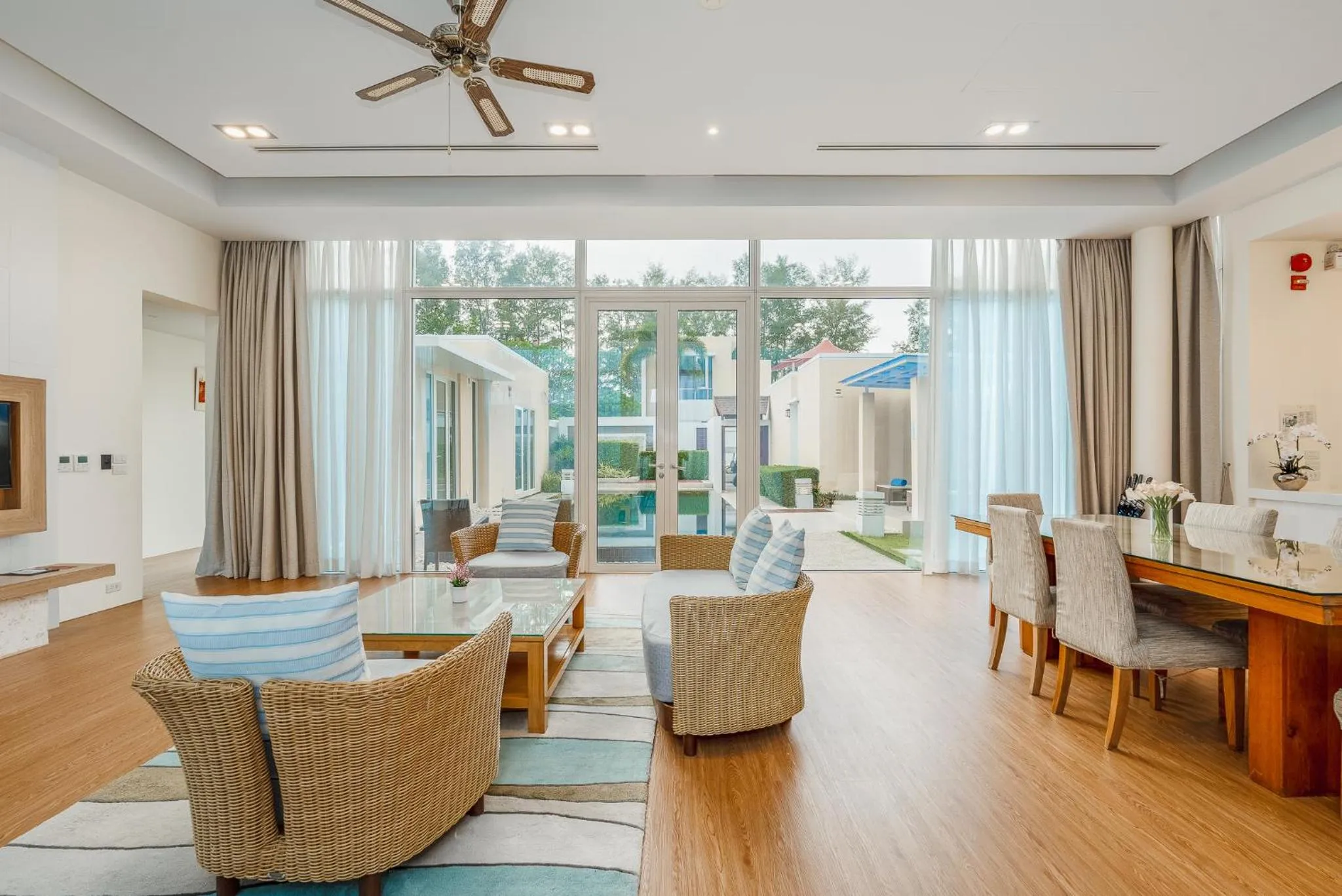 Living room in Splash Beach Resort Phuket Family-Friendly Water Park Resort Near Phuket Airport