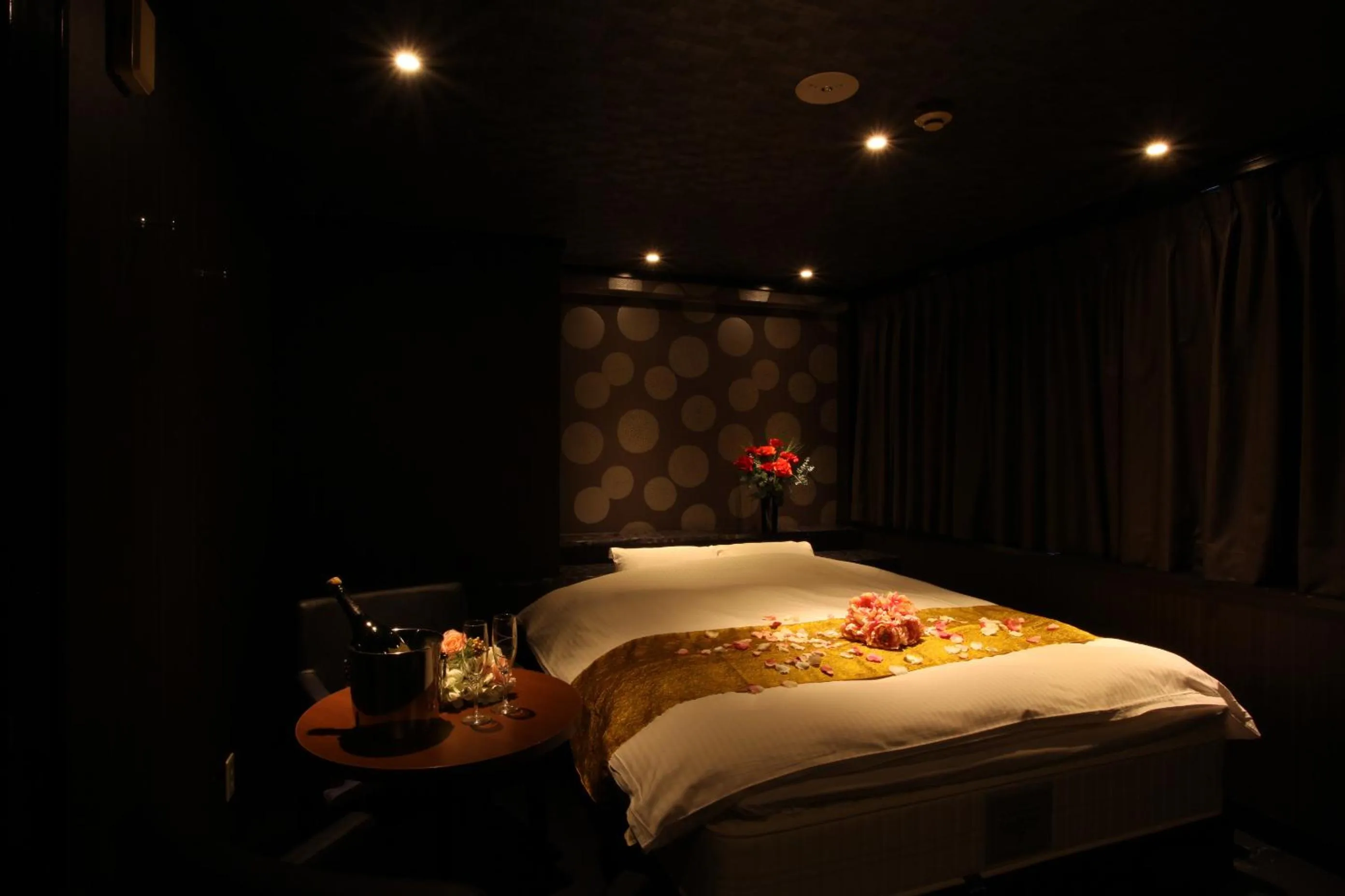 Bed in ホテルオリジン Hotel Origin 男塾ホテルグループ