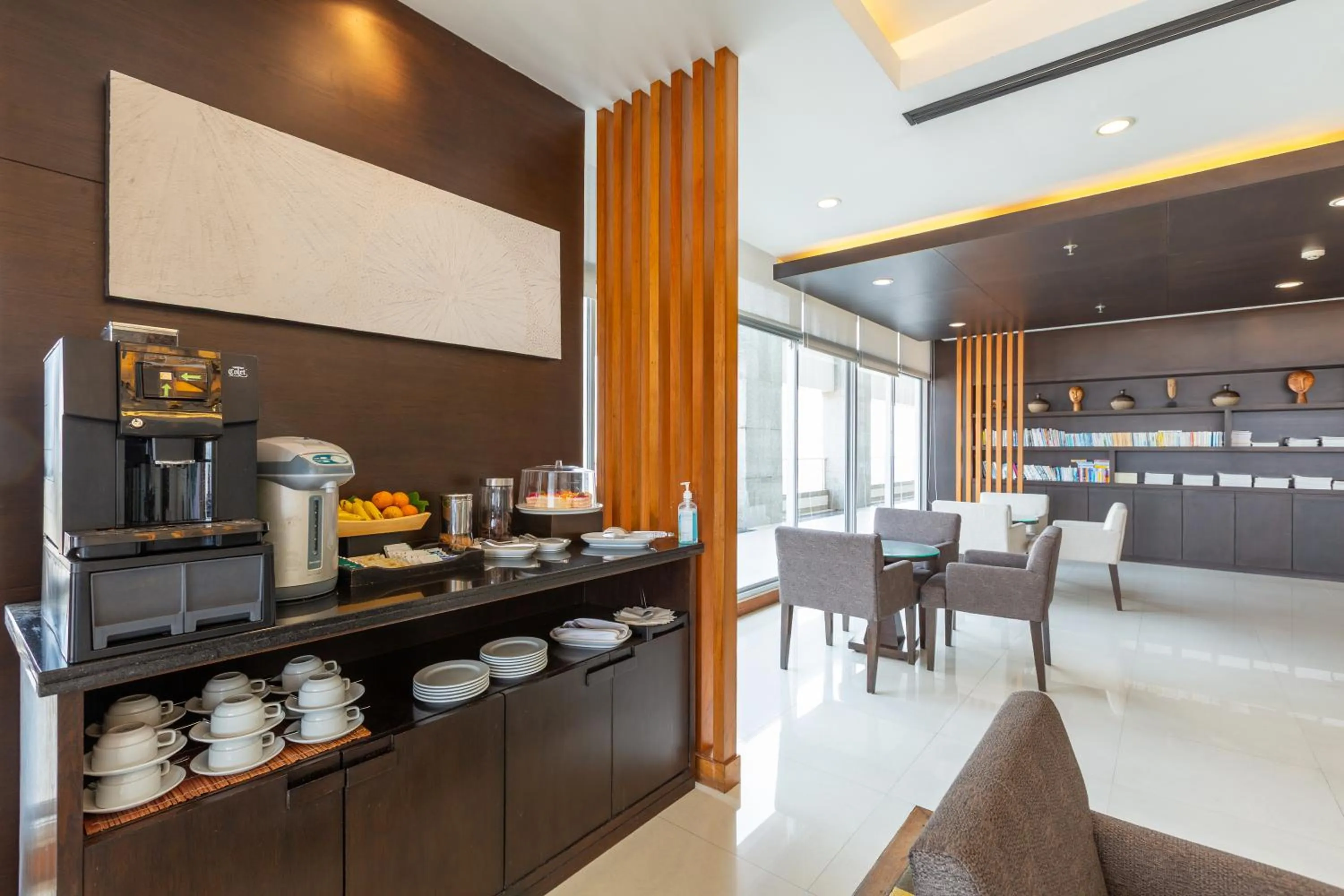 Library in Kantary Hotel Ayutthaya