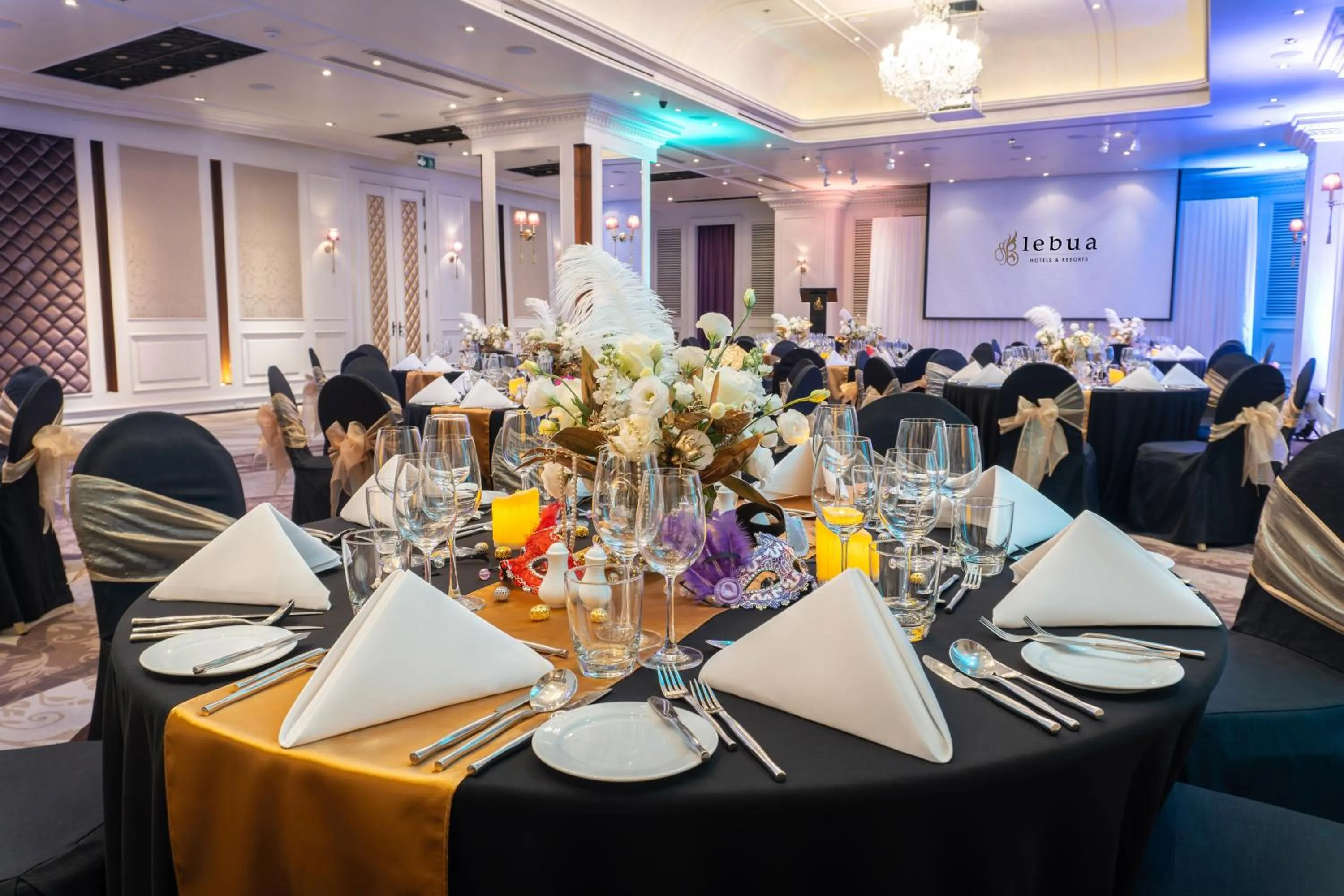 Meeting/conference room in Tower Club at lebua