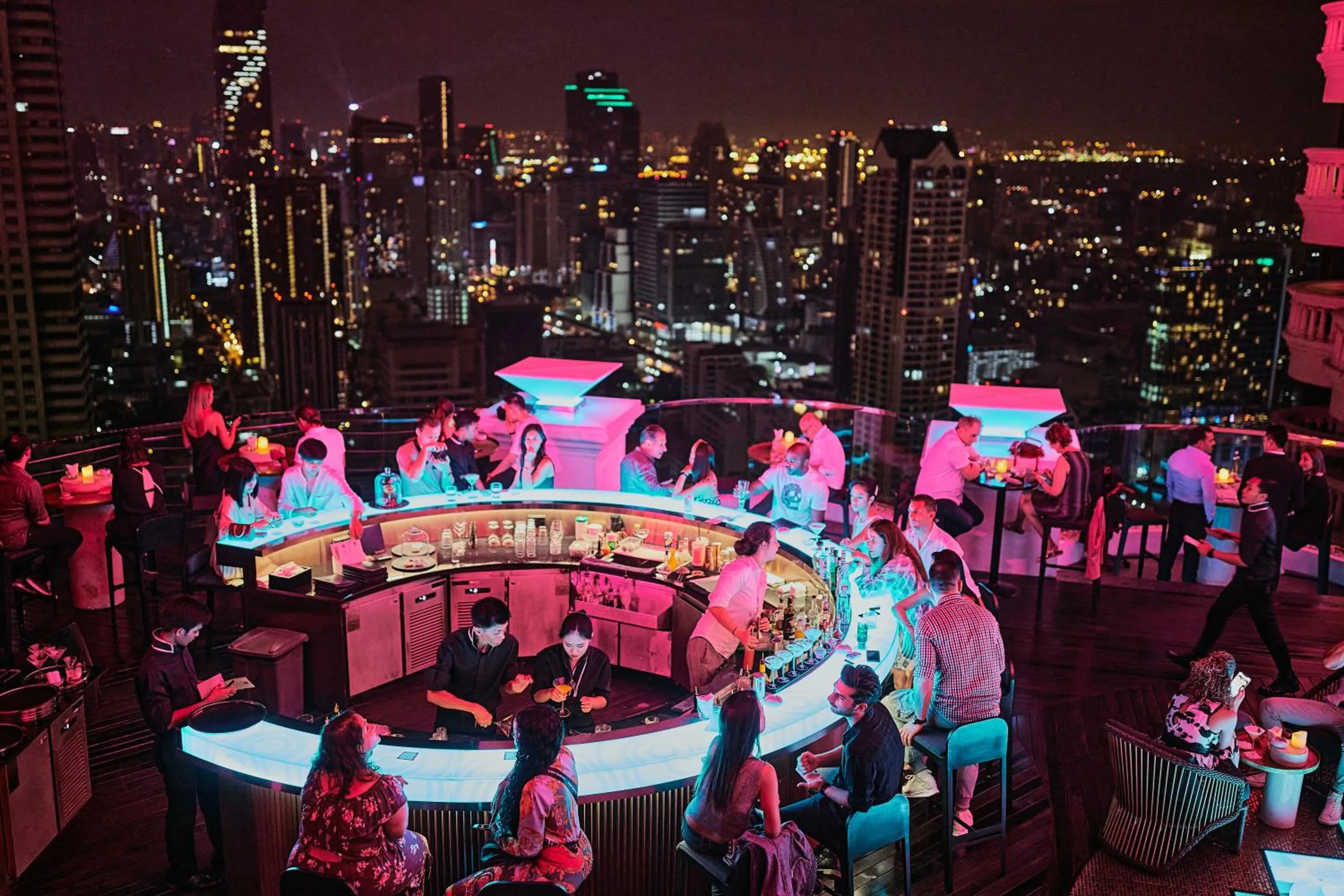 Restaurant/places to eat in Tower Club at lebua