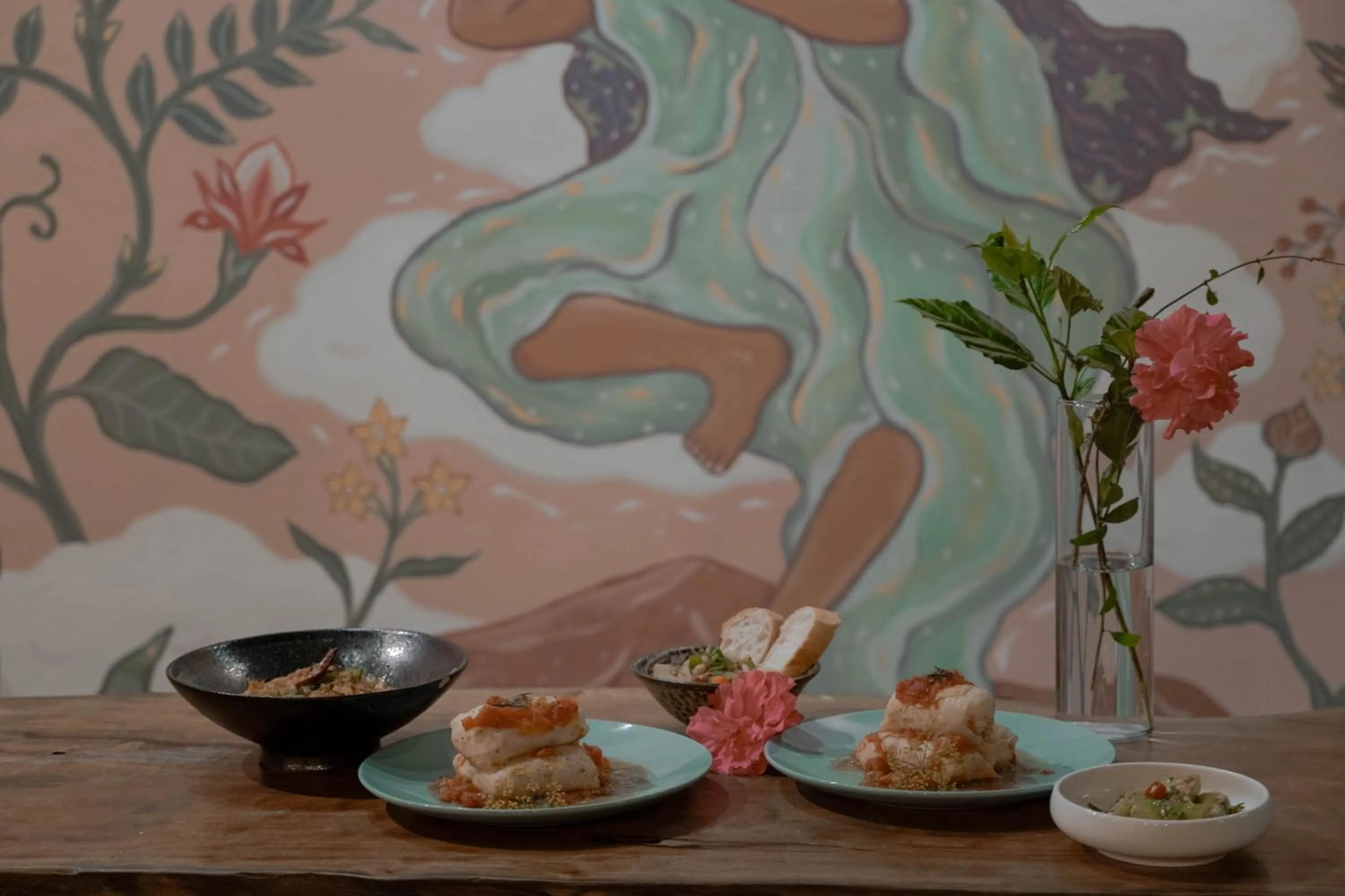 Dulan The Travel Bug Bistro Inn