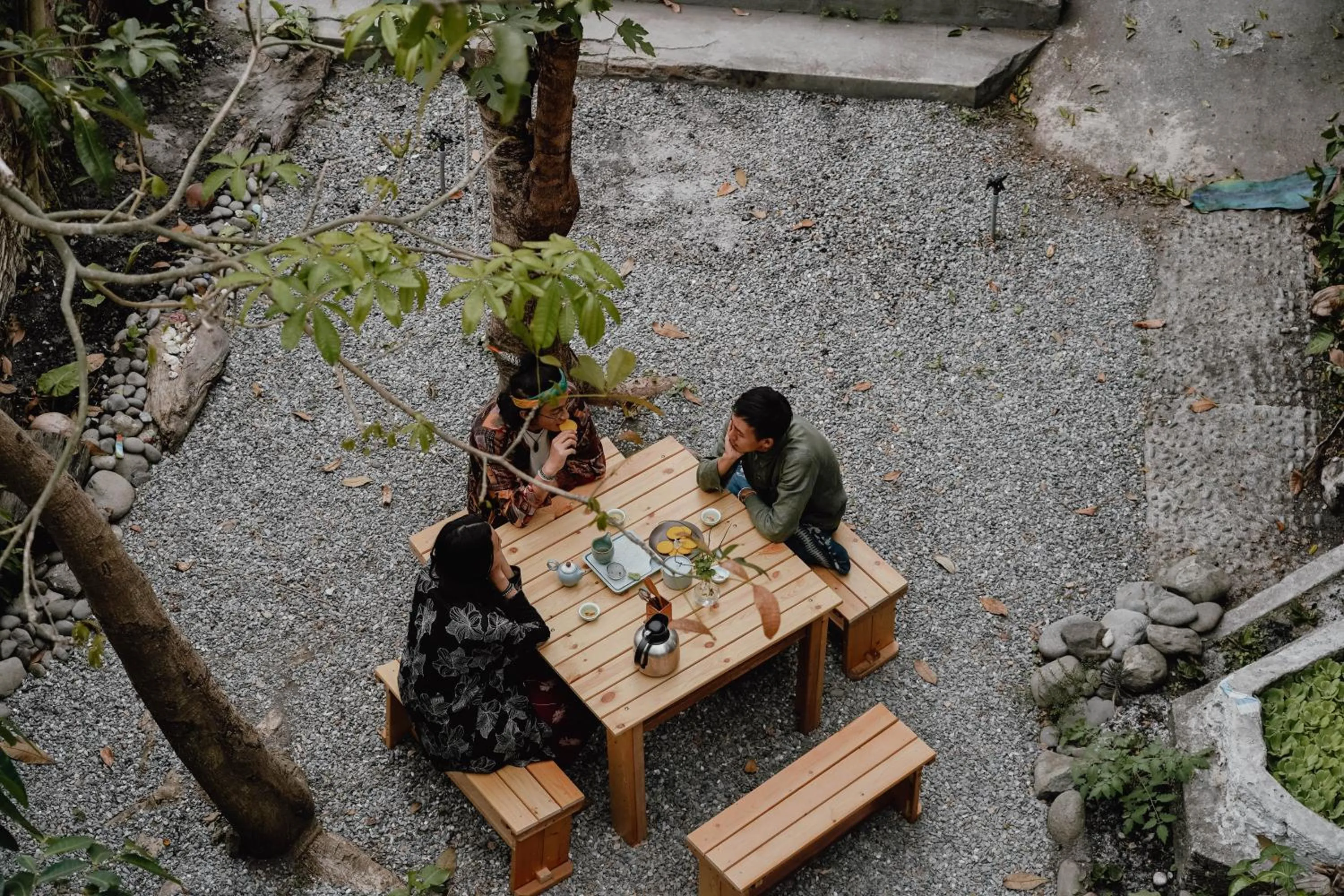 Dulan The Travel Bug Bistro Inn