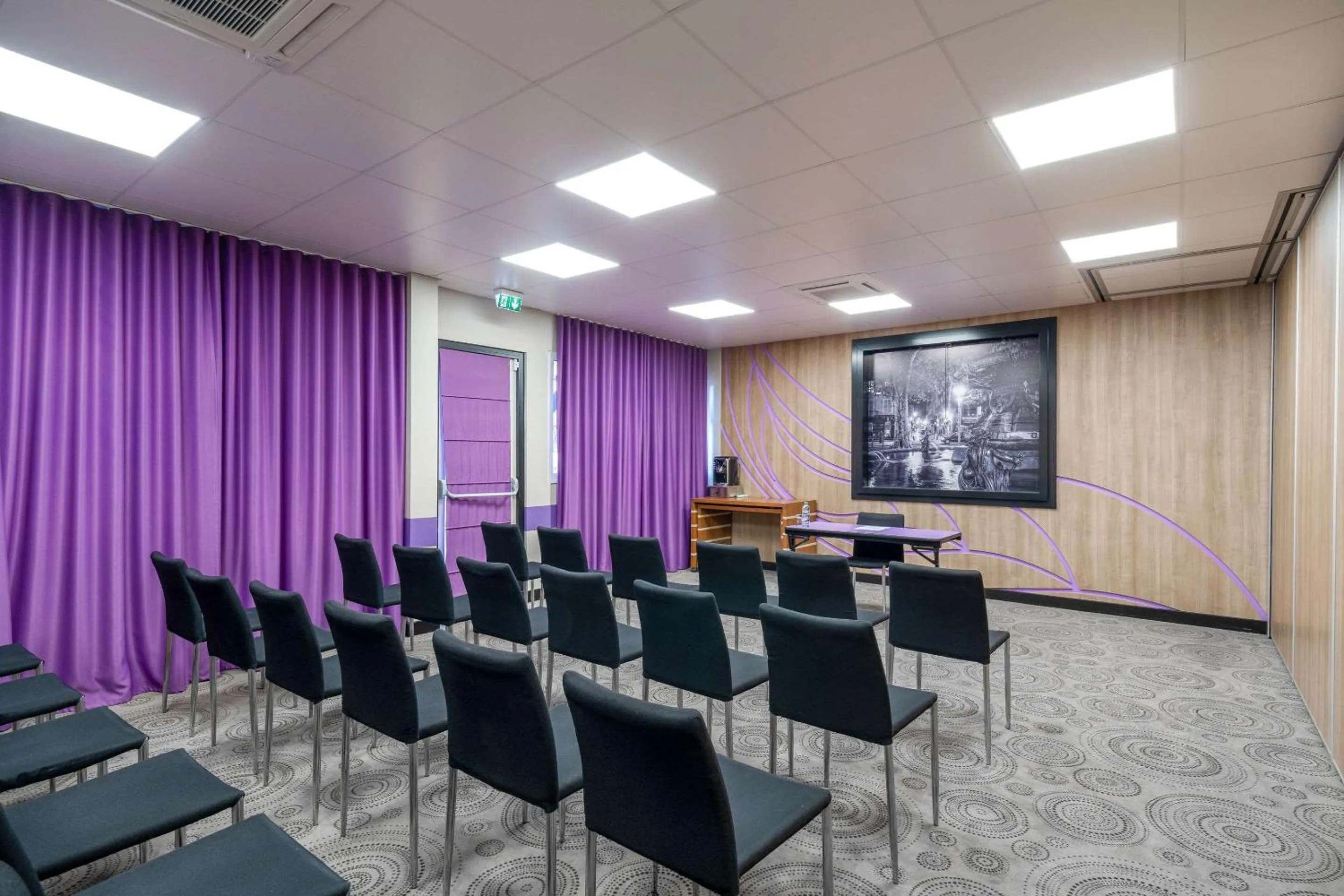 On site in Quality Hotel Clermont Kennedy