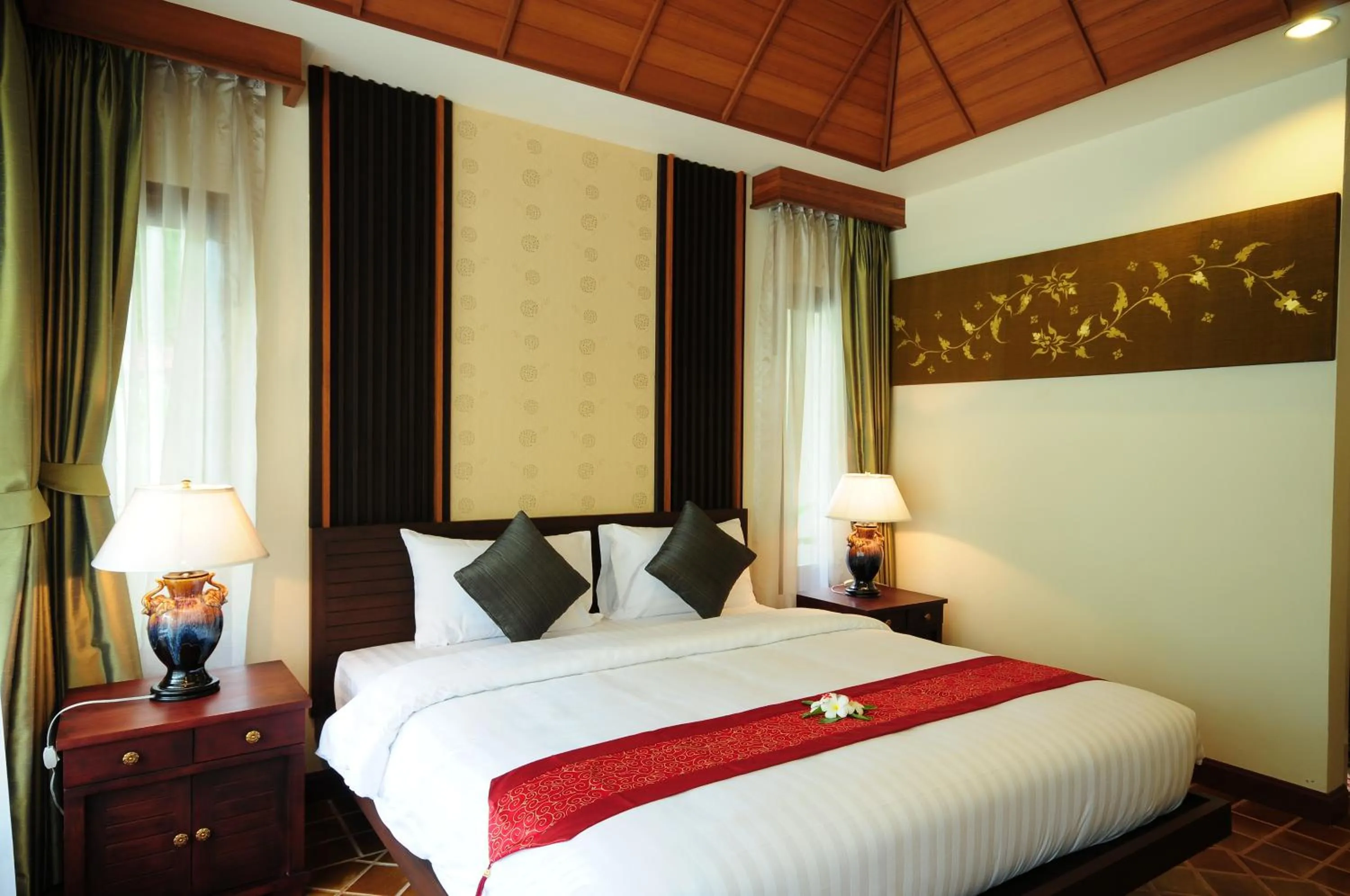 Bed in Bhumlapa Garden Resort