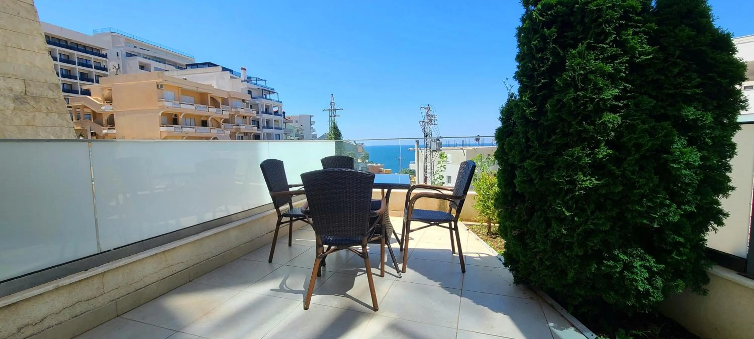 Apartment with Terrace in Ambassador & Ambassador Lux Apartments