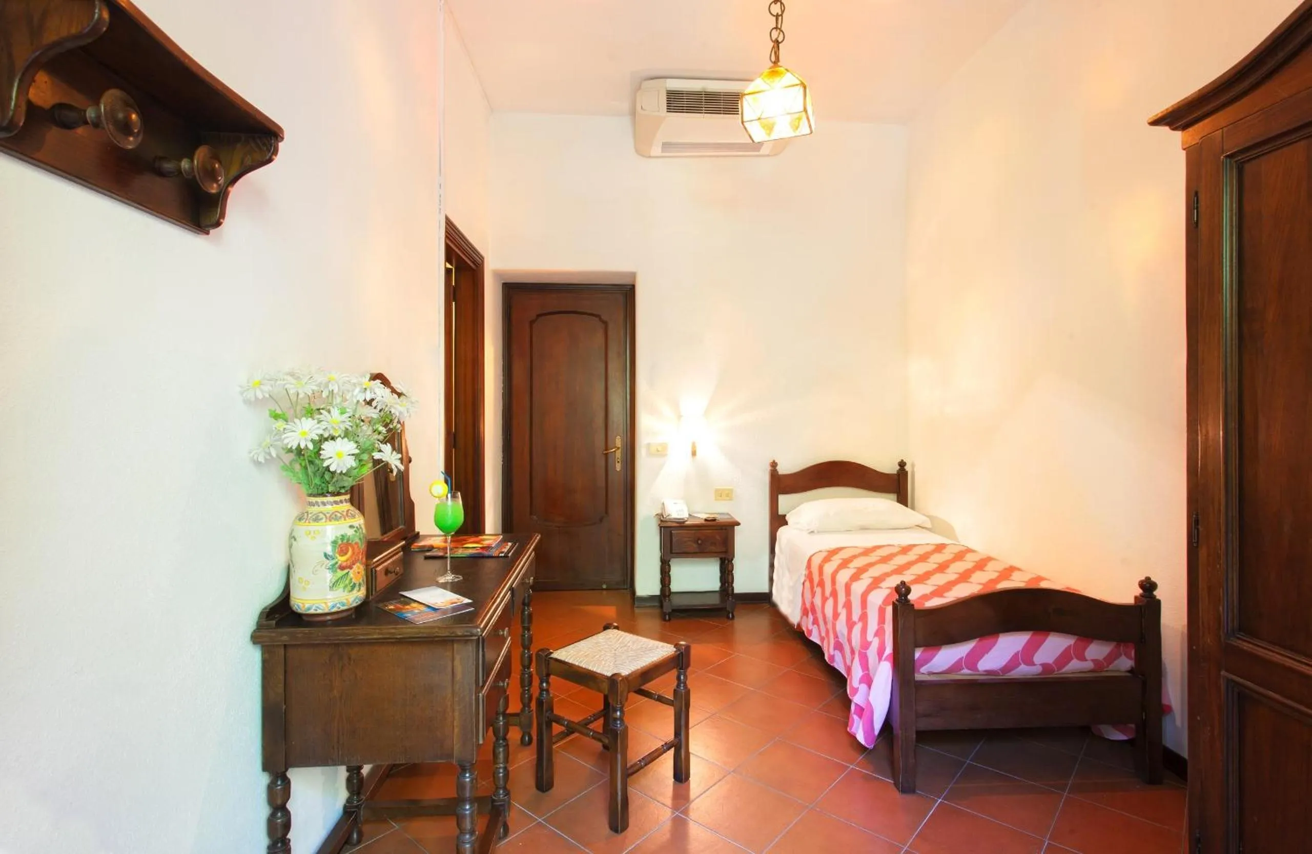 Photo of the whole room in Hotel San Valentino Terme