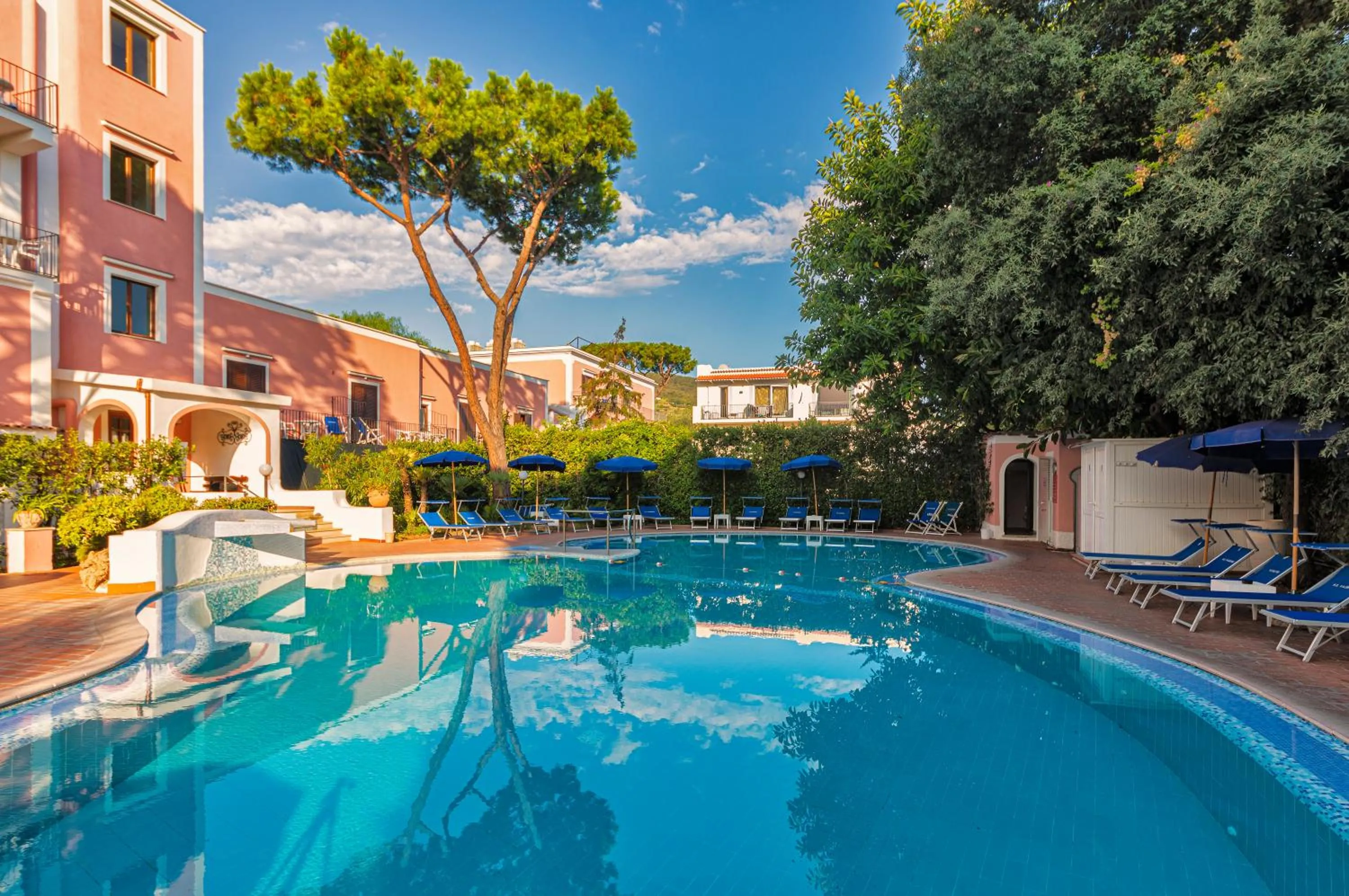 Pool view in Hotel San Valentino Terme