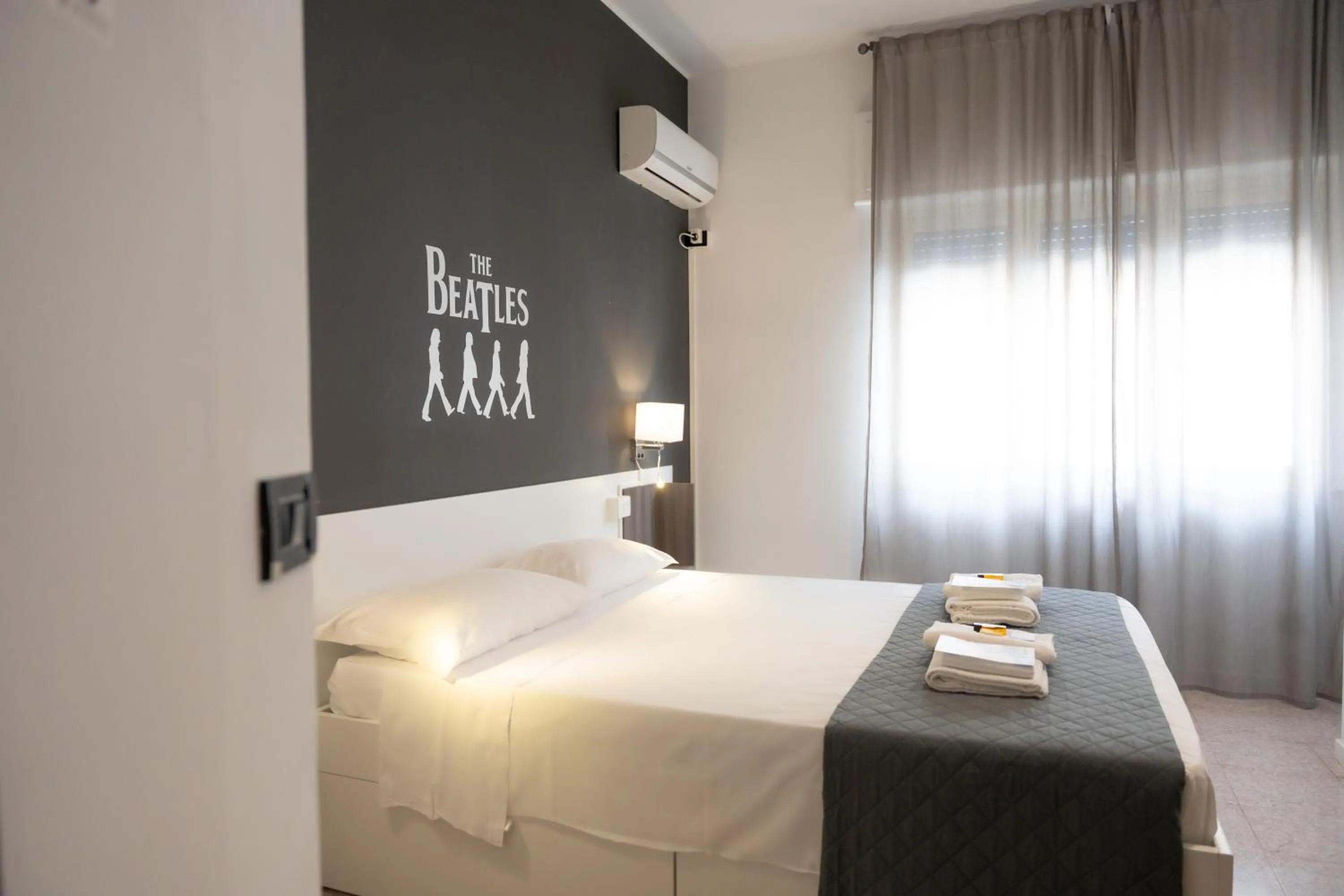 Bed in B&B enjoy music