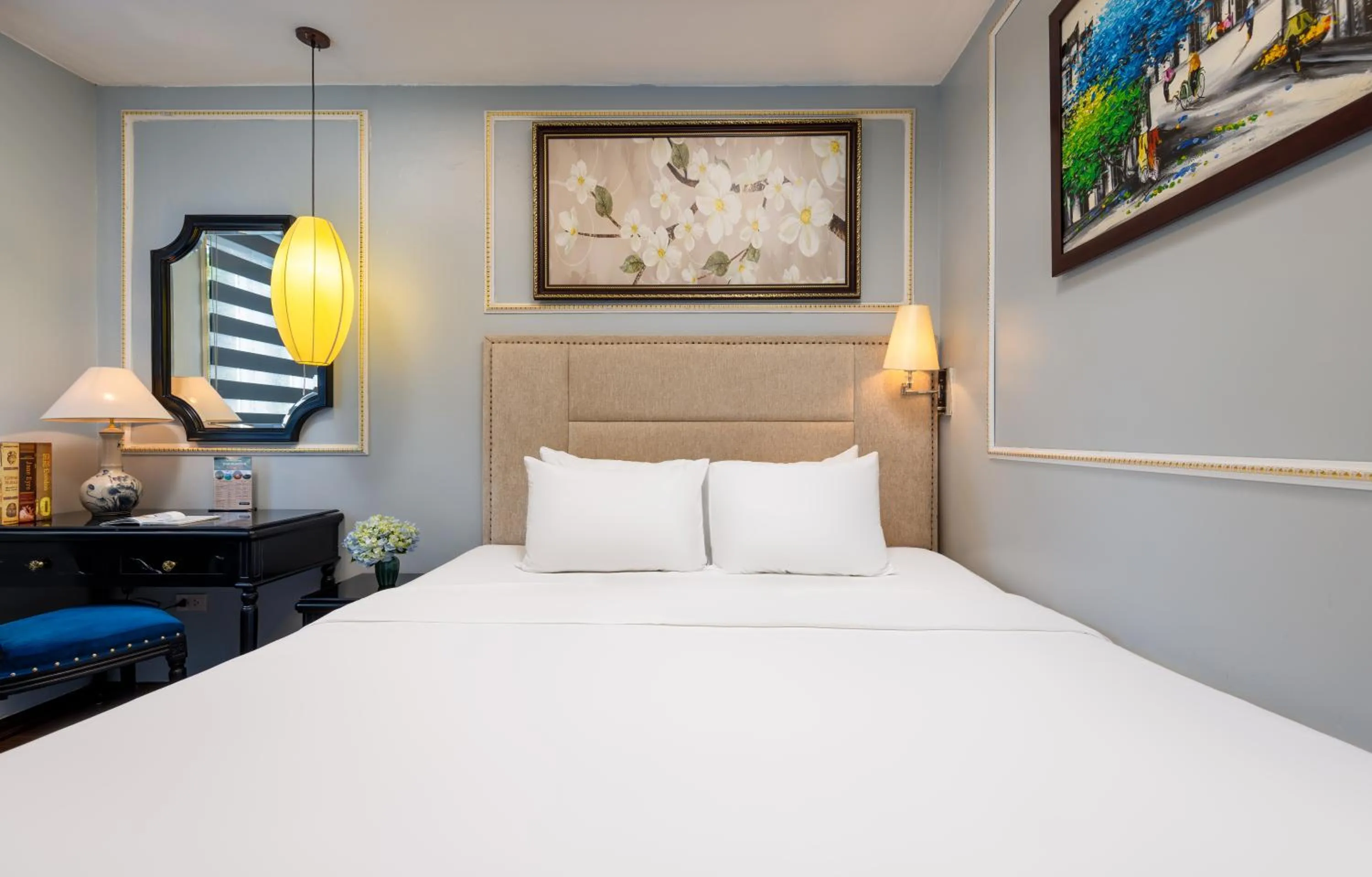 Bedroom, Bed in Golden Legend Boutique Hotel