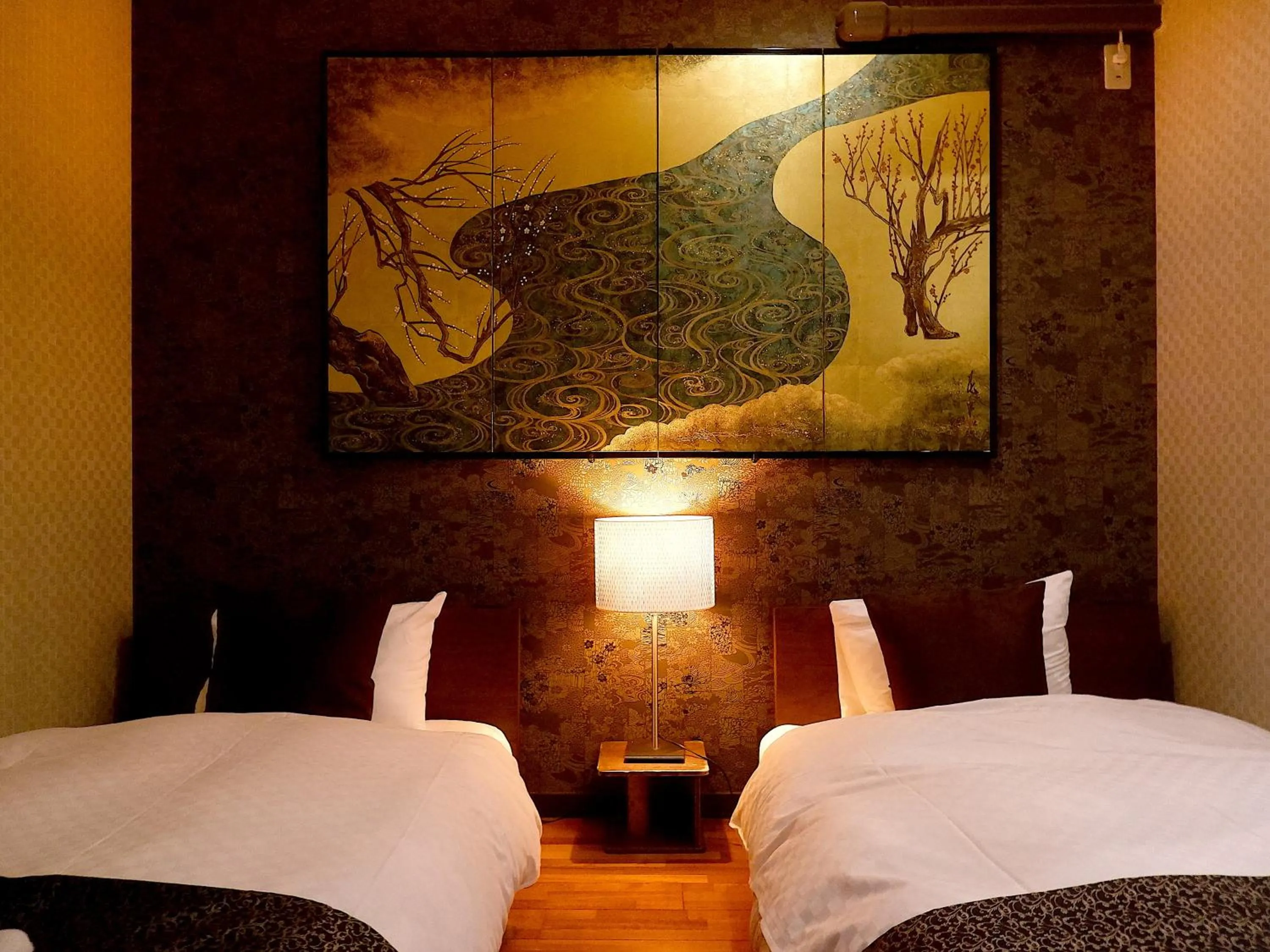 Photo of the whole room, Bed in Gionkoh