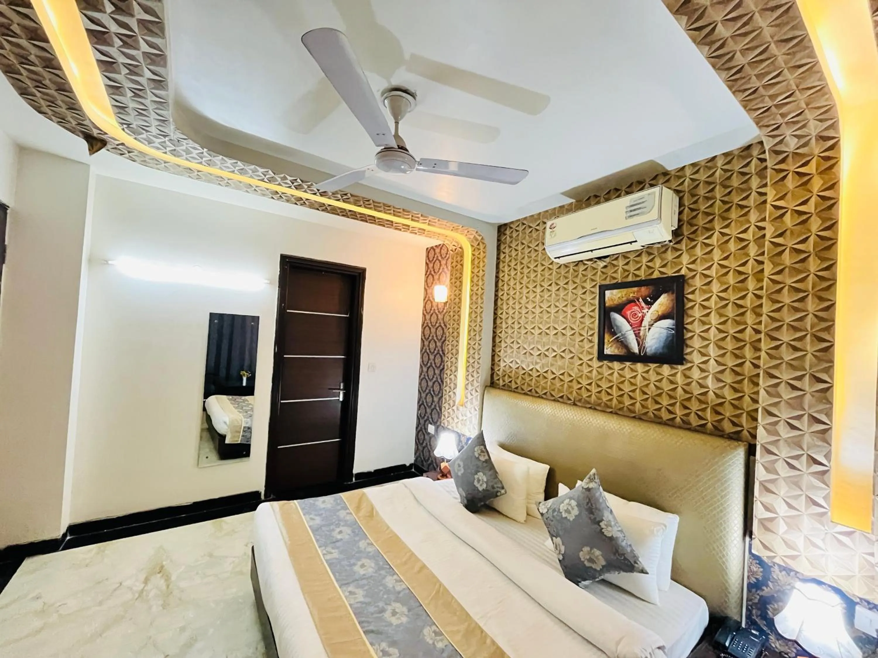 View (from property/room), Bed in Hotel Dayal Regency near IMT Chowk Manesar, Manesar