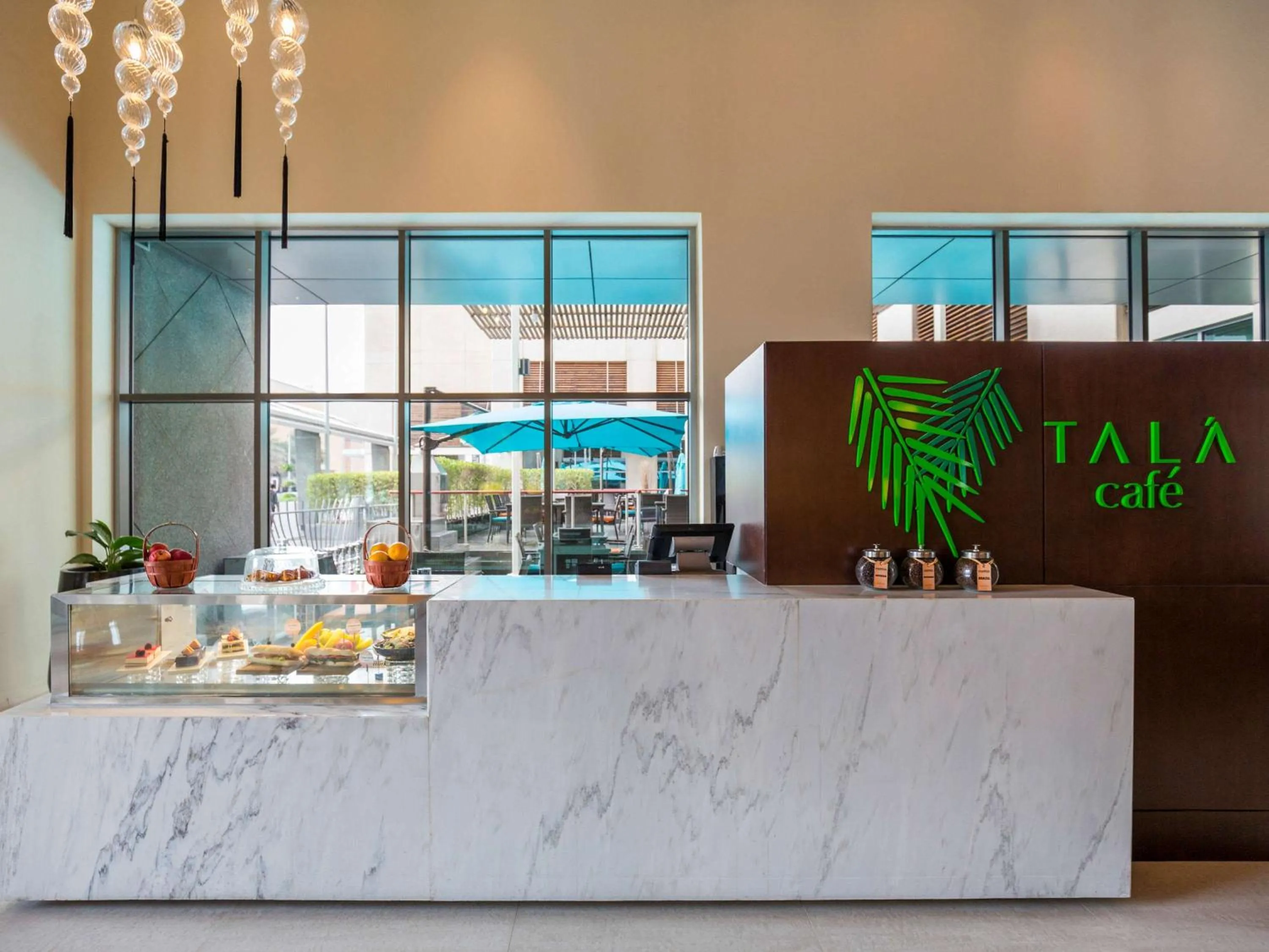 Restaurant/places to eat in Novotel Deira Creekside Dubai