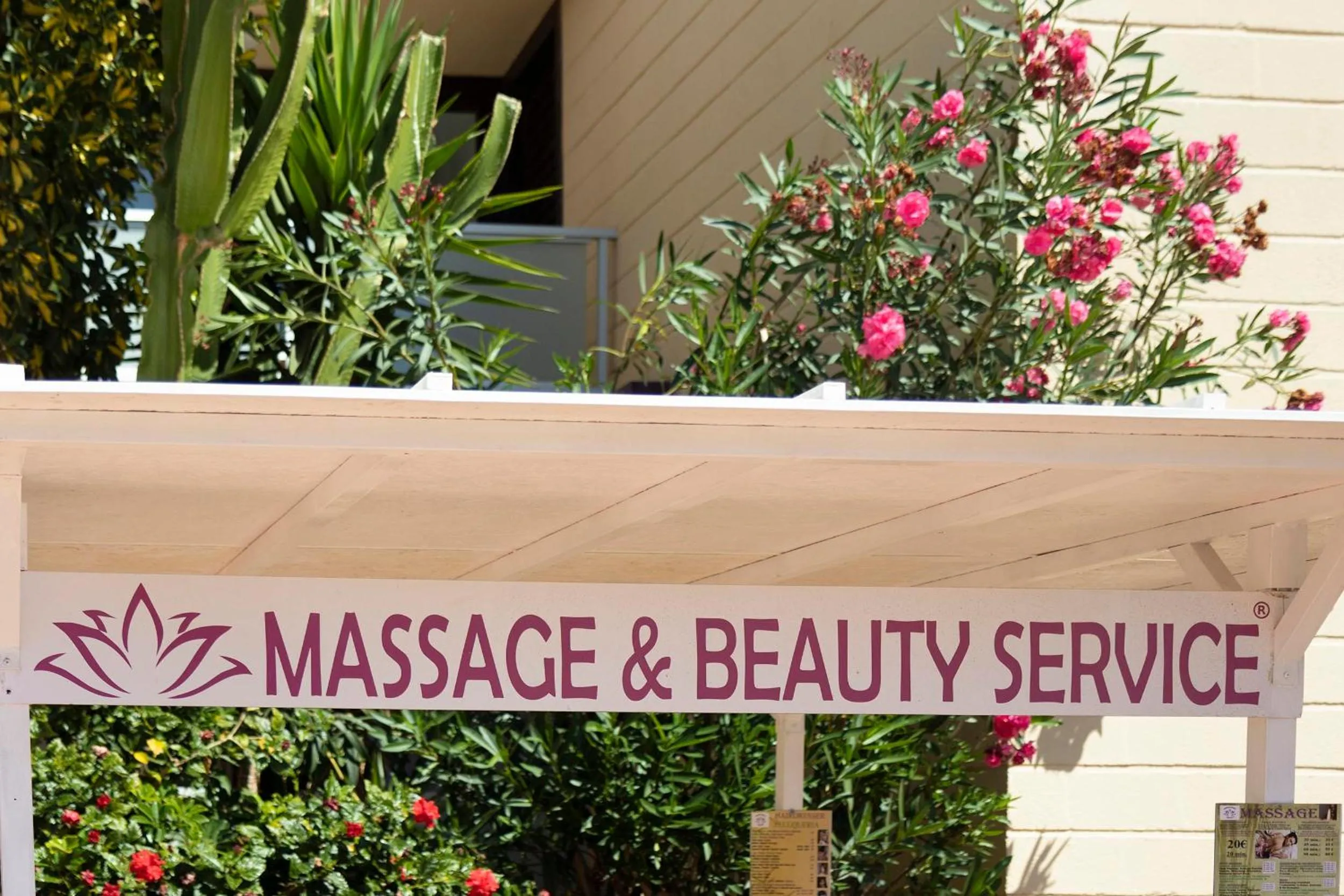 Massage in Hotel Palia Don Pedro