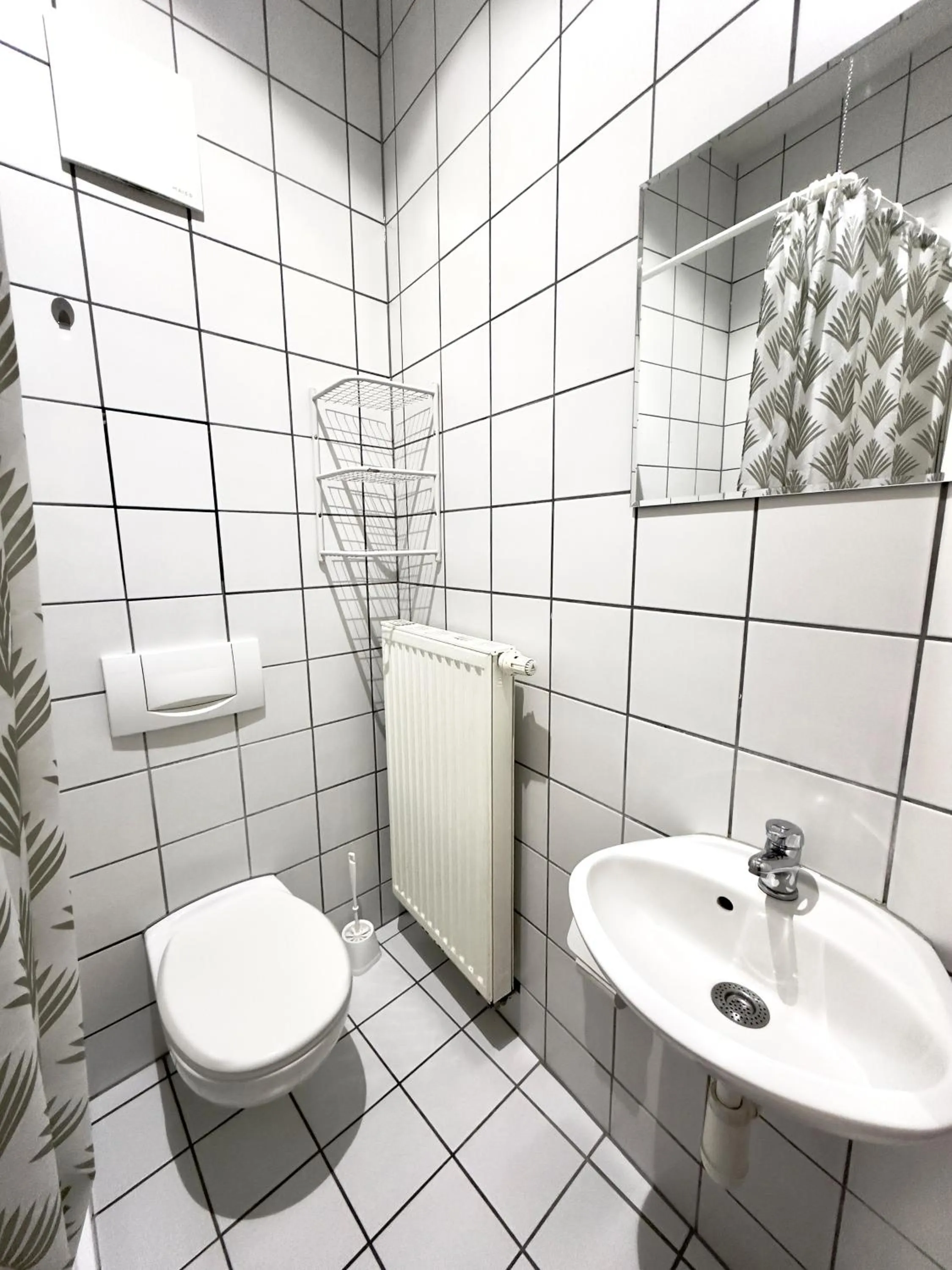 Shower in Picobello Pension