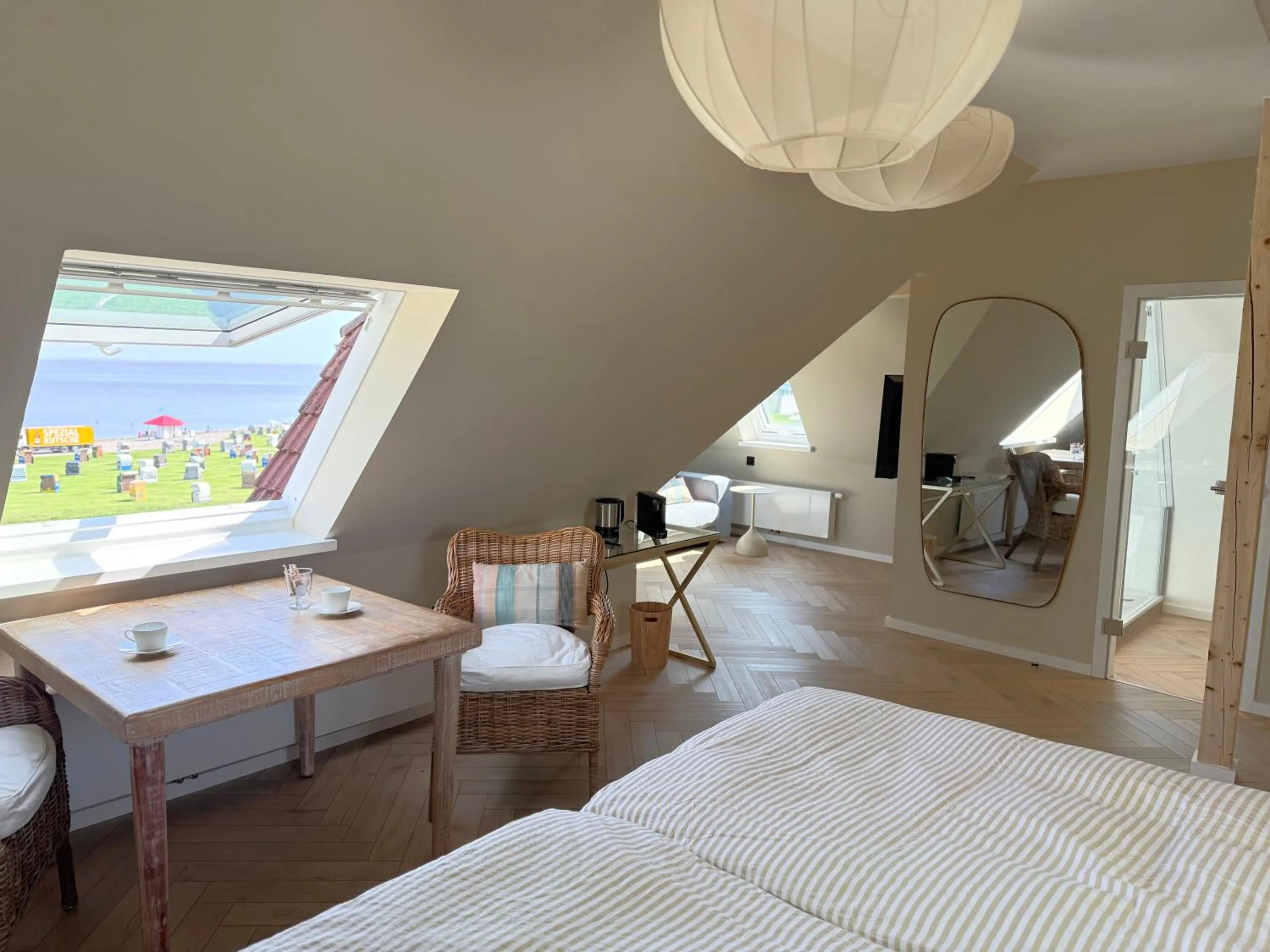 Photo of the whole room, Bed in Hus Kiek in de See