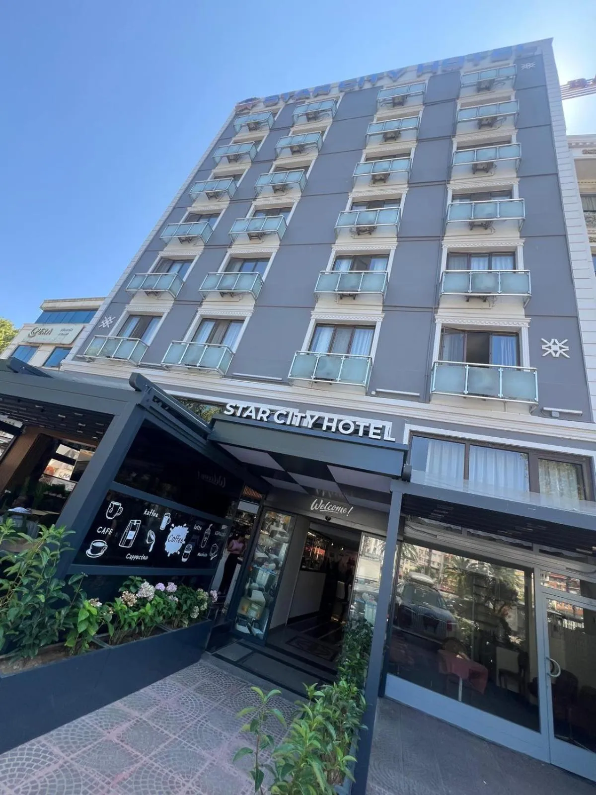 Facade/entrance in Star City Hotel