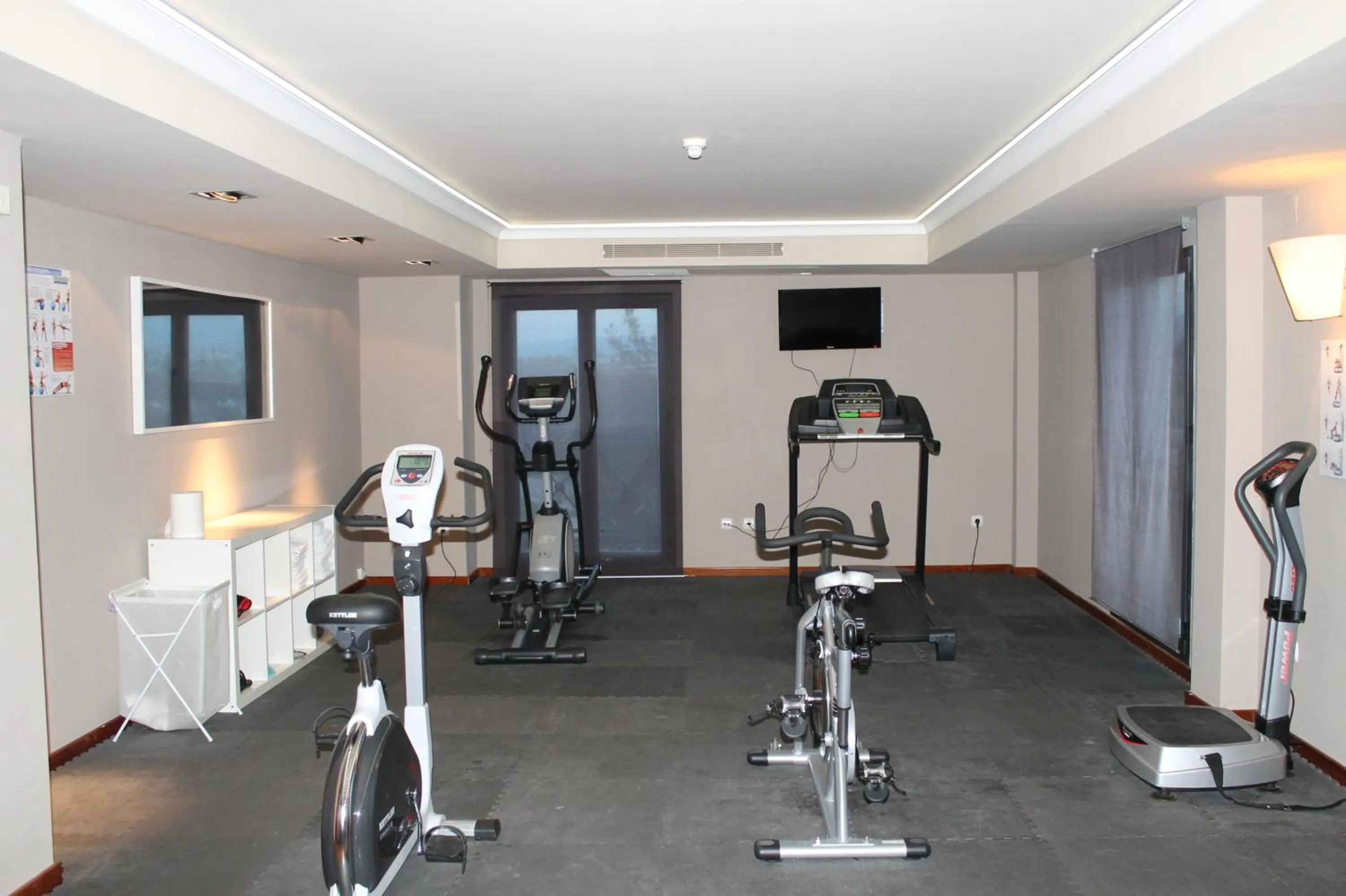 Activities in Hotel Restaurante El Tollo