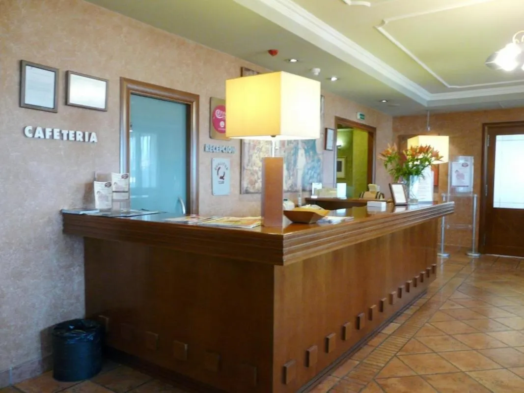 Lobby or reception in Hotel Restaurante El Tollo