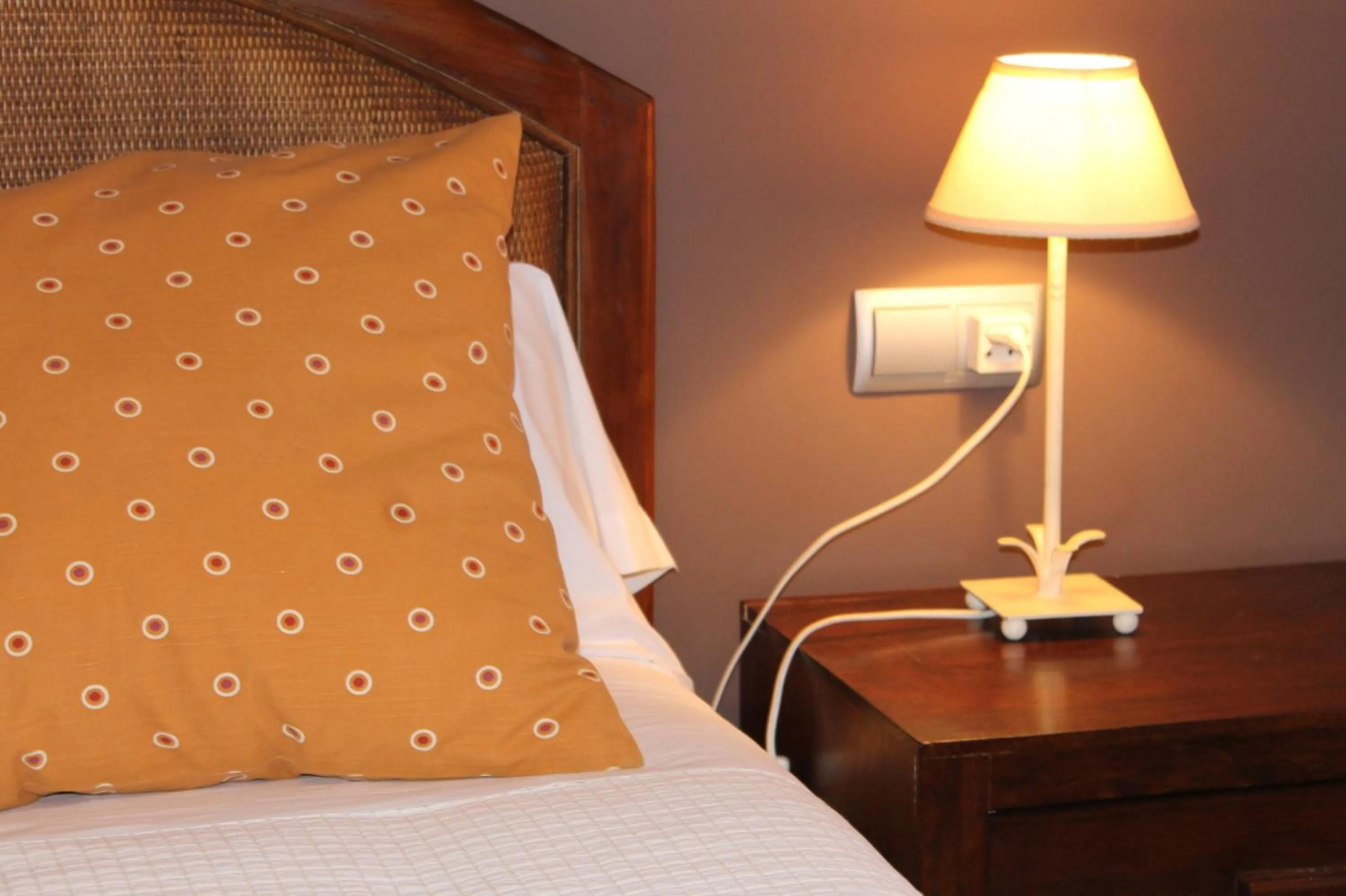 Bed in Hotel Restaurante El Tollo