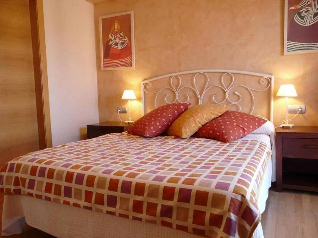 Bed in Hotel Restaurante El Tollo